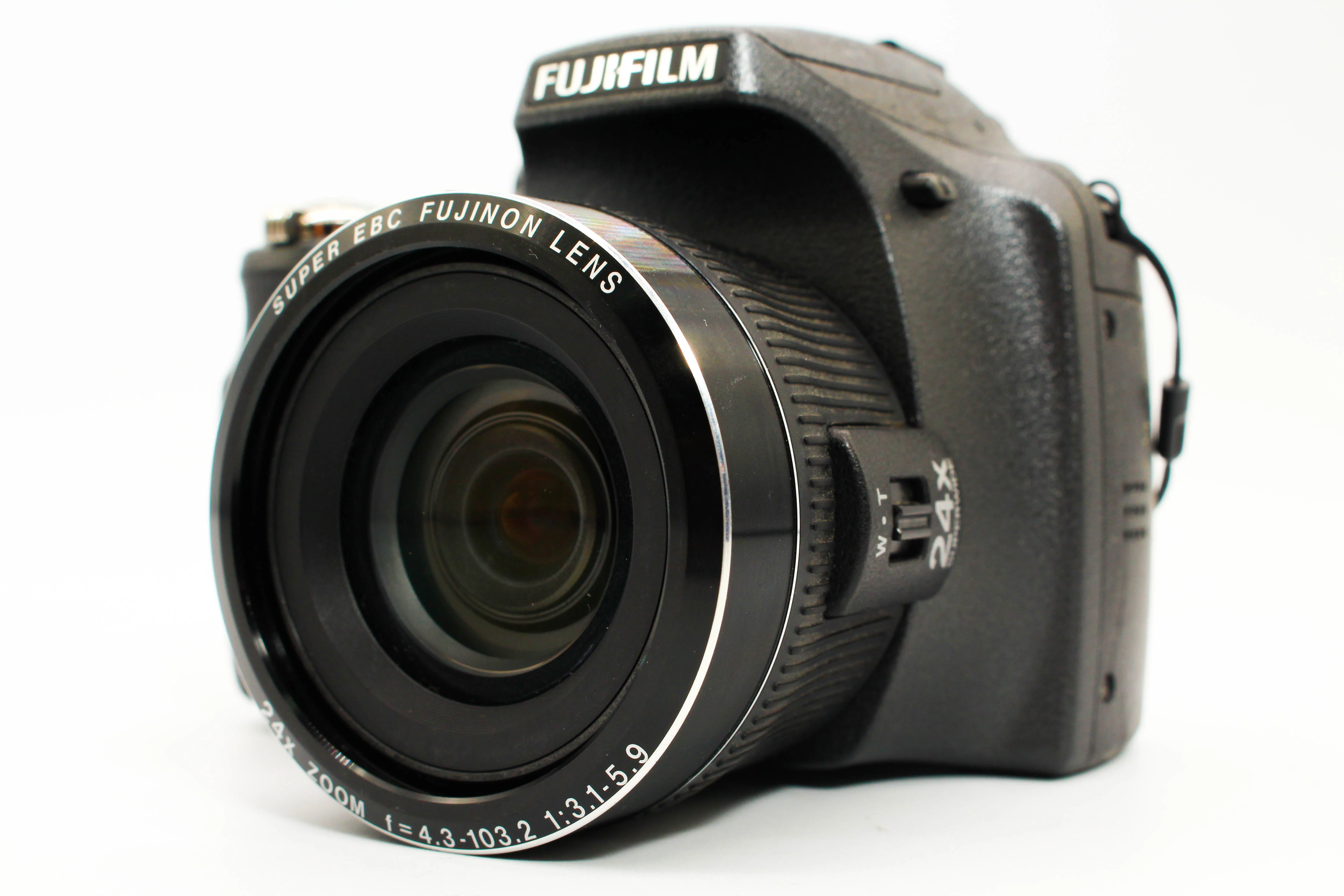 FujiFilm FinePix SL240 Digital Retro Photo Video Camera Digicam - Tested Bundle
