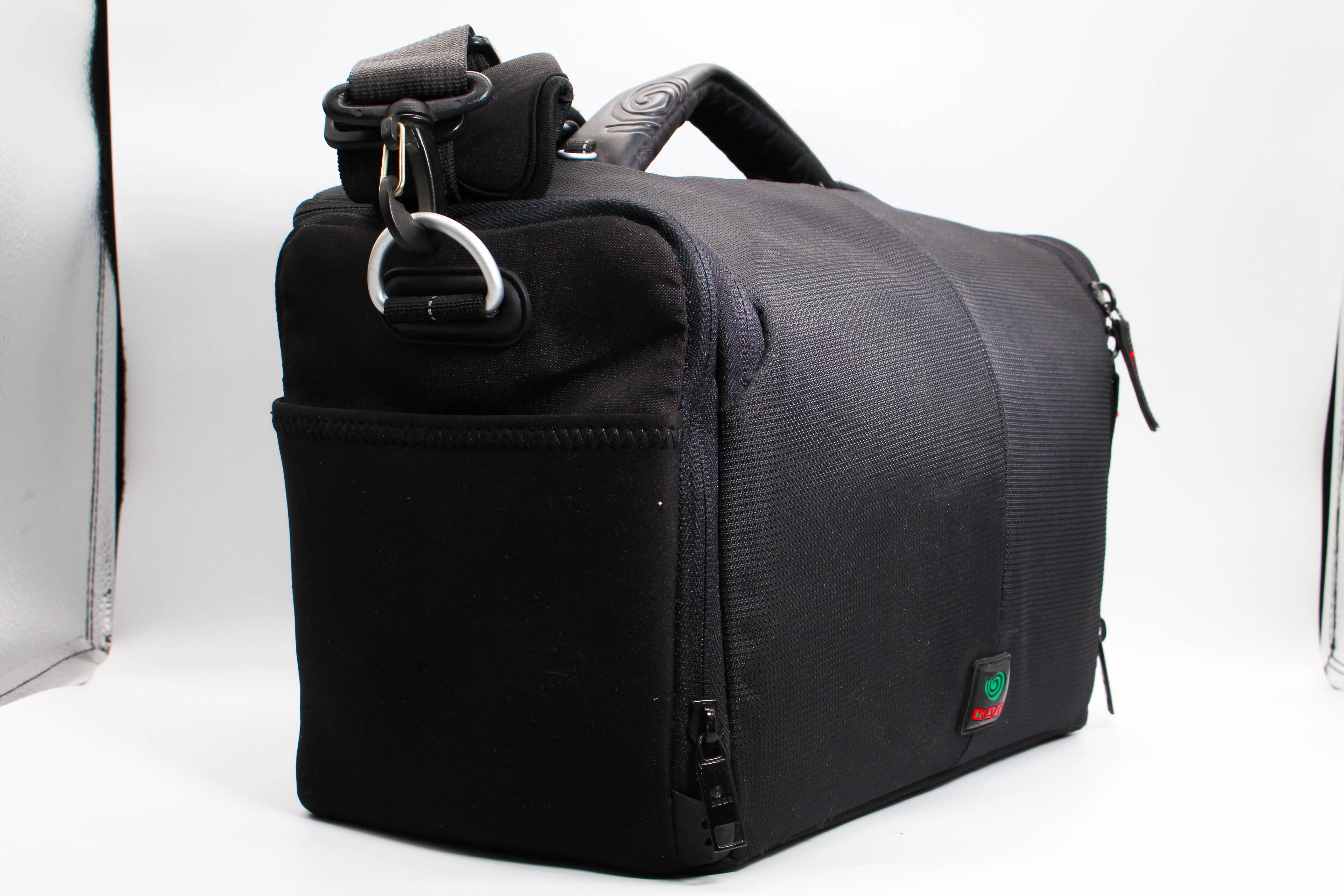 Kata DC 445 Camera Shoulder Carry Bag Case For Camera Camcorder Drone - Excellent - Image 4