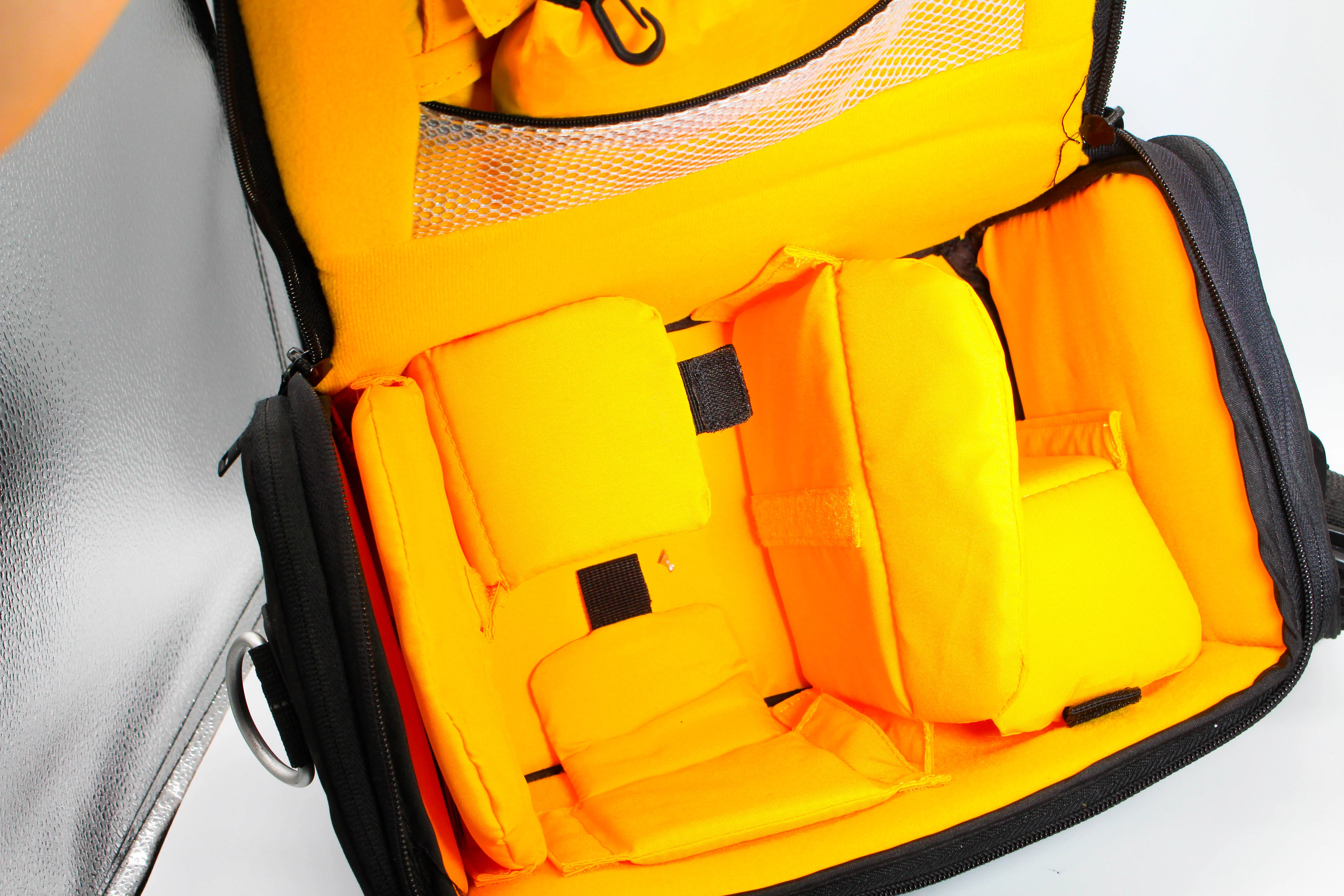 Kata DC 445 Camera Shoulder Carry Bag Case For Camera Camcorder Drone - Excellent - Image 9