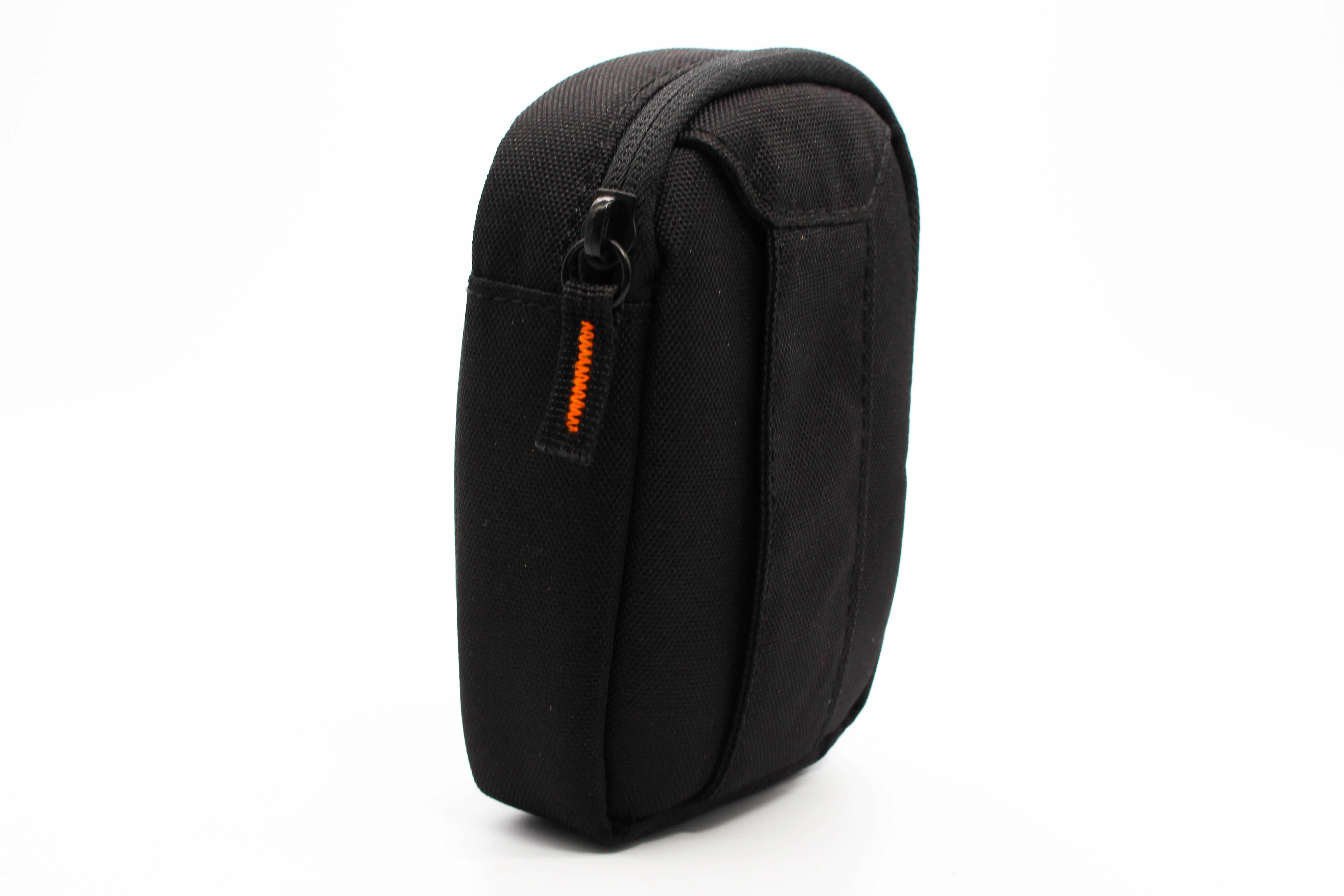 Lowepro Small Camera Carry Pouch Bag For Digicam Camera - Excellent - Image 5