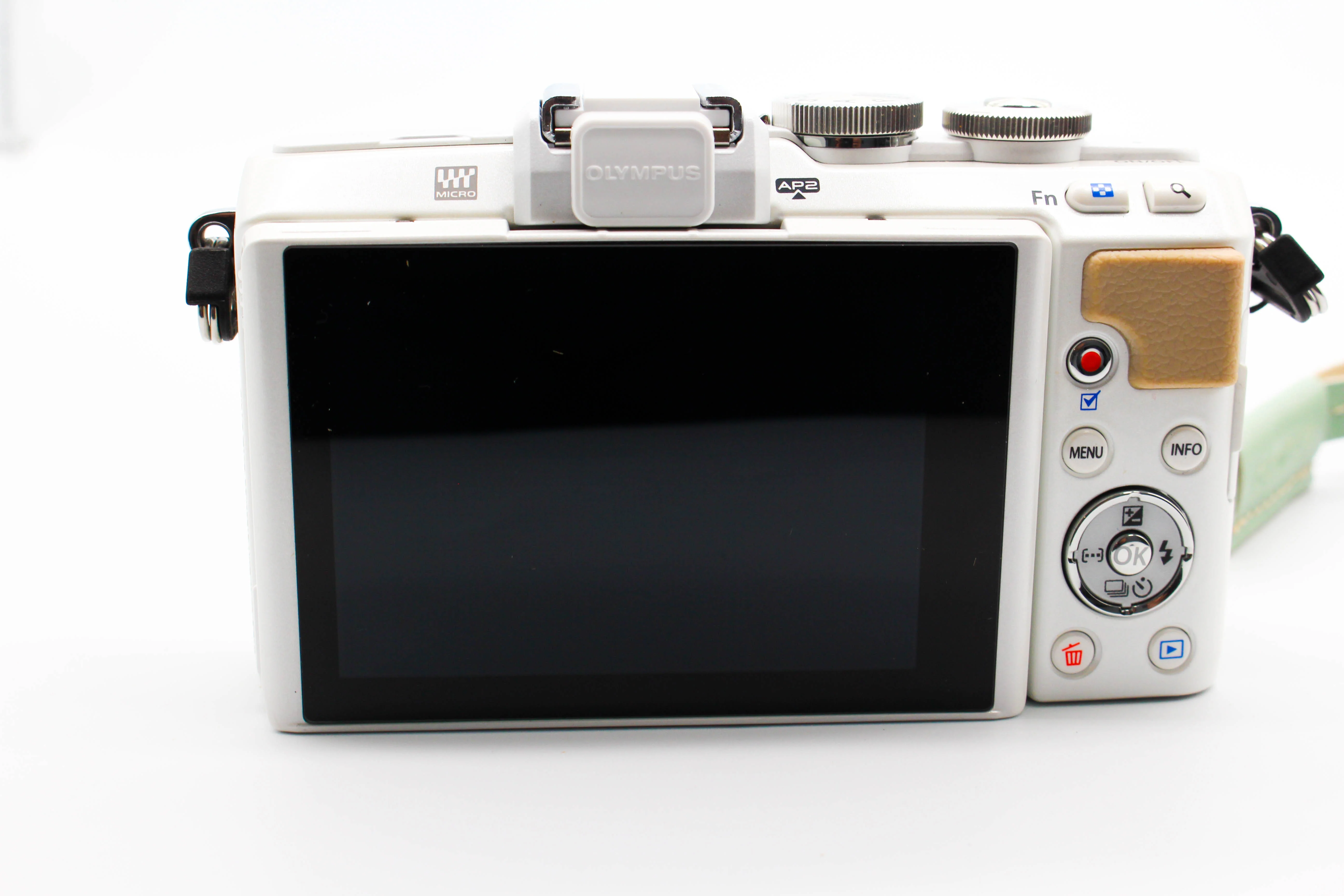 Olympus Pen Lite E-PL7 Mirrorless Micro Four Thirds Digital Camera Body - Tested Bundle Excellent - Image 7
