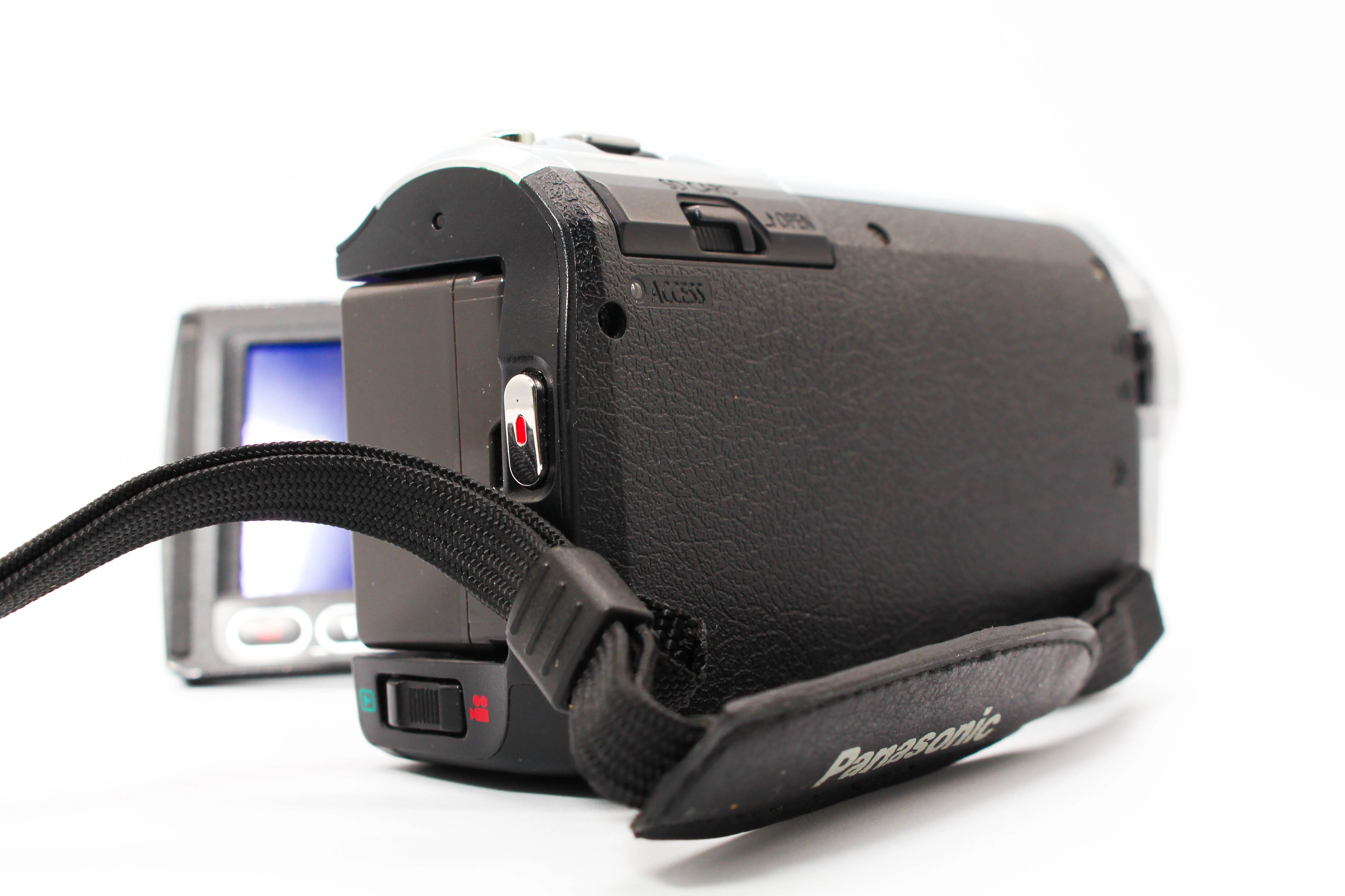 Panasonic HDC-TM10 HD SD Card Digital Video Camcorder - Tested Bundle Excellent - Image 4