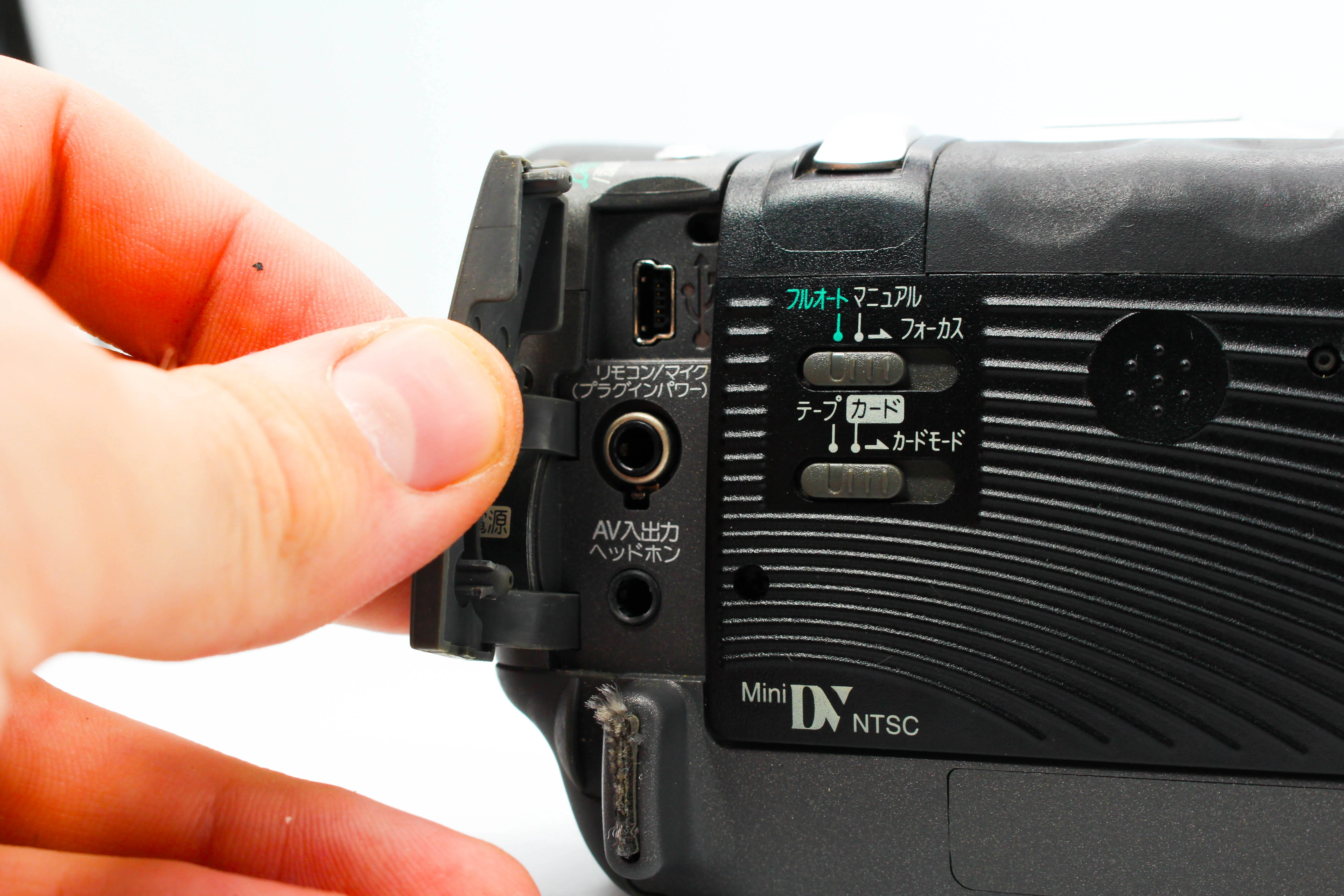 Panasonic NV-GS70 NTSC MiniDV Digital Video Camera Camcorder - Tested Bundle - Image 7