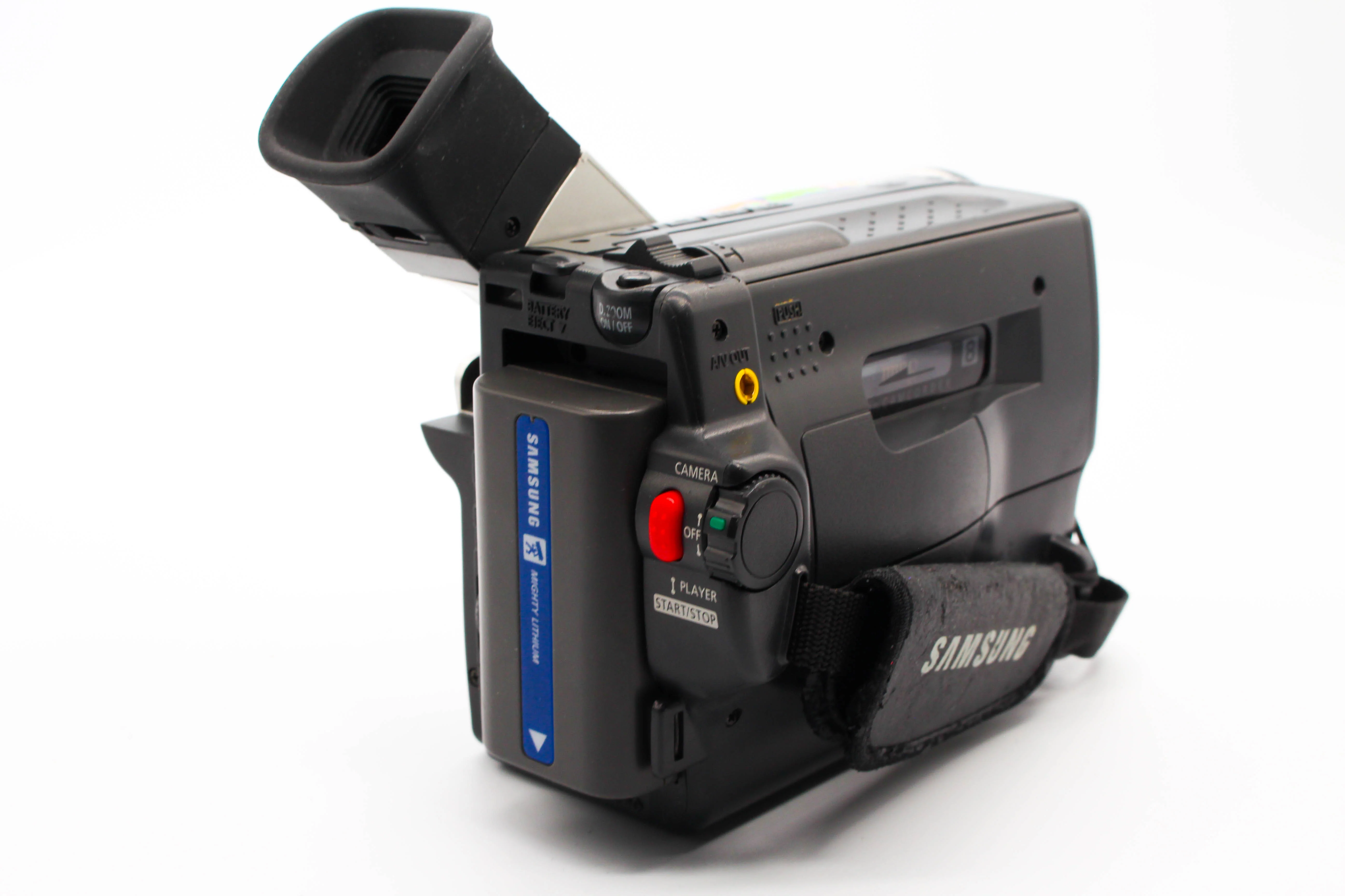 Samsung VP-W60 Video8 8mm Handycam Camera Analog Video Camcorder - Tested Bundle Good - Image 4