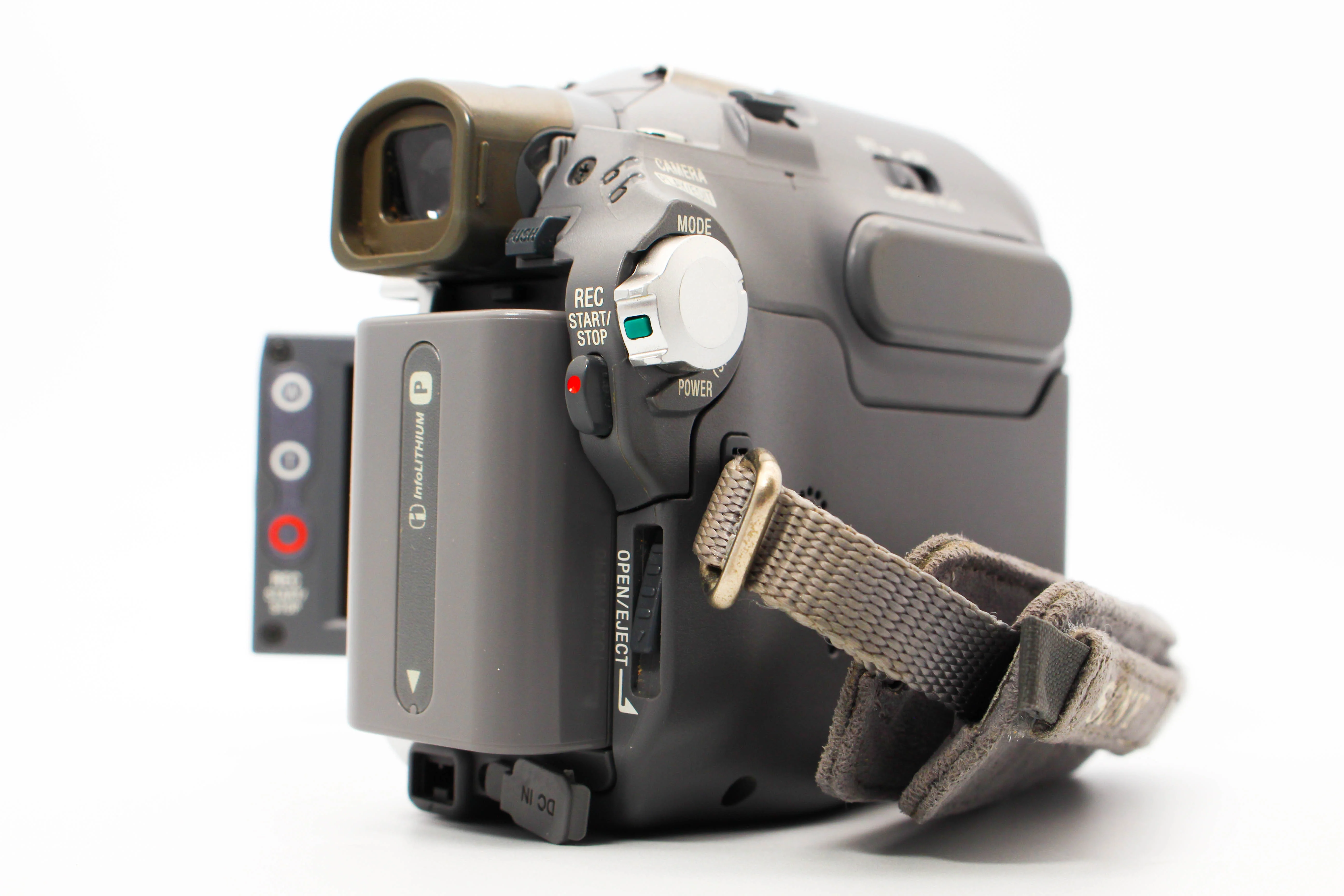 Sony DCR-HC19E MiniDV Handycam Digital Video Camera Camcorder - Tested Bundle Excellent - Image 4
