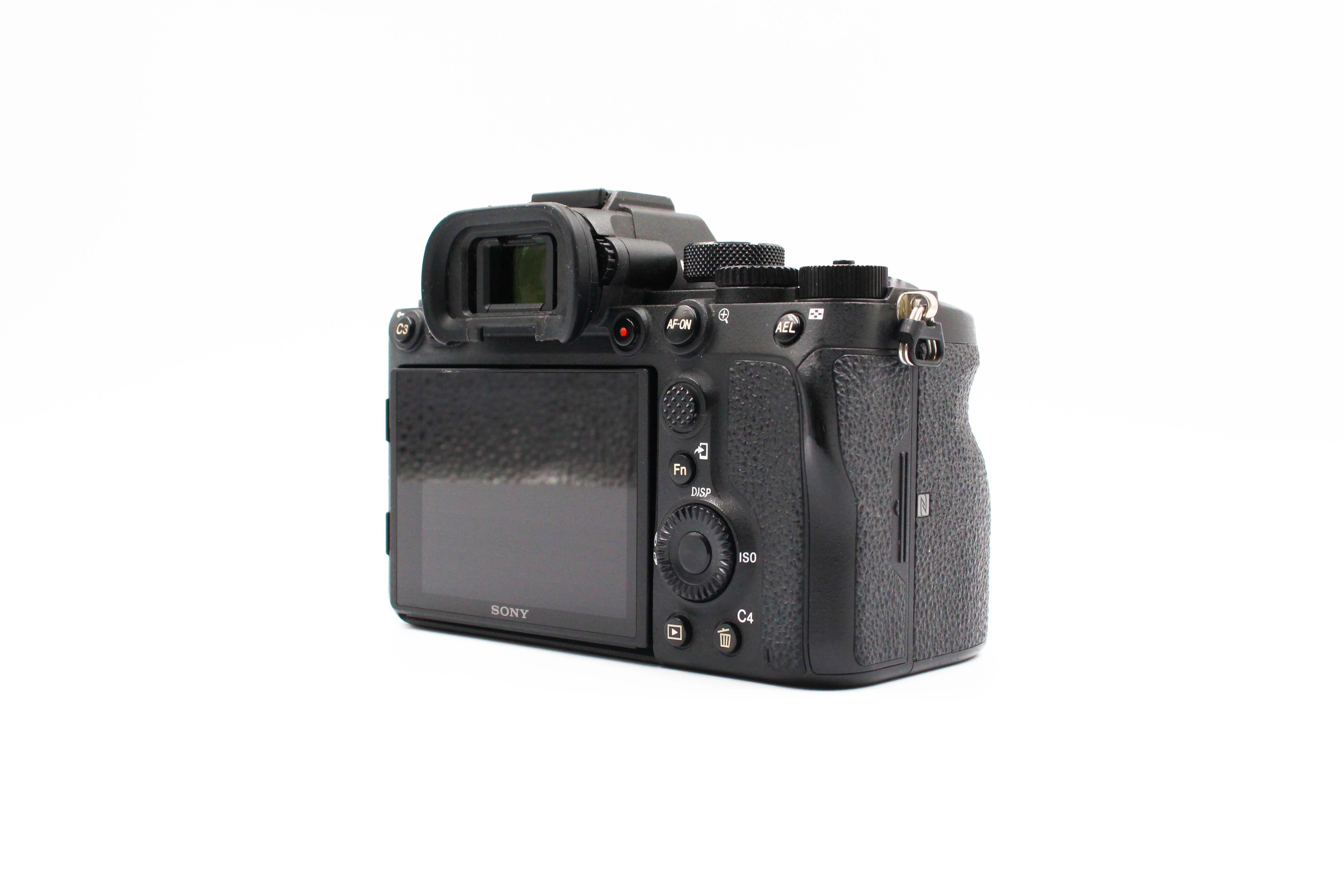 Sony Alpha A7R IV Digital Full Frame Mirrorless Camera Body - Tested Bundle Good - Image 4