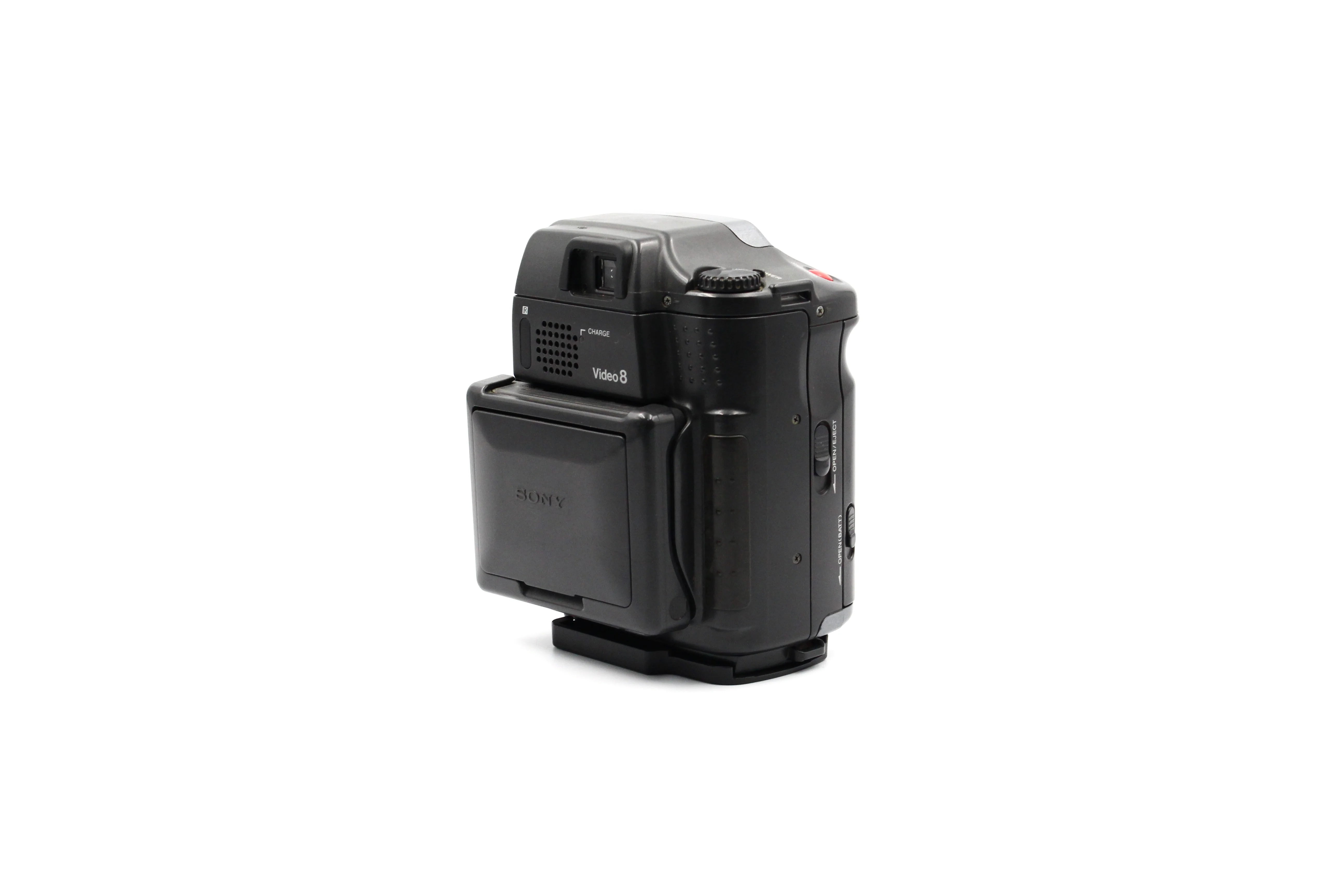 Sony CCD-SC5E Video8 Analog Video Camcorder Camera - Image 6