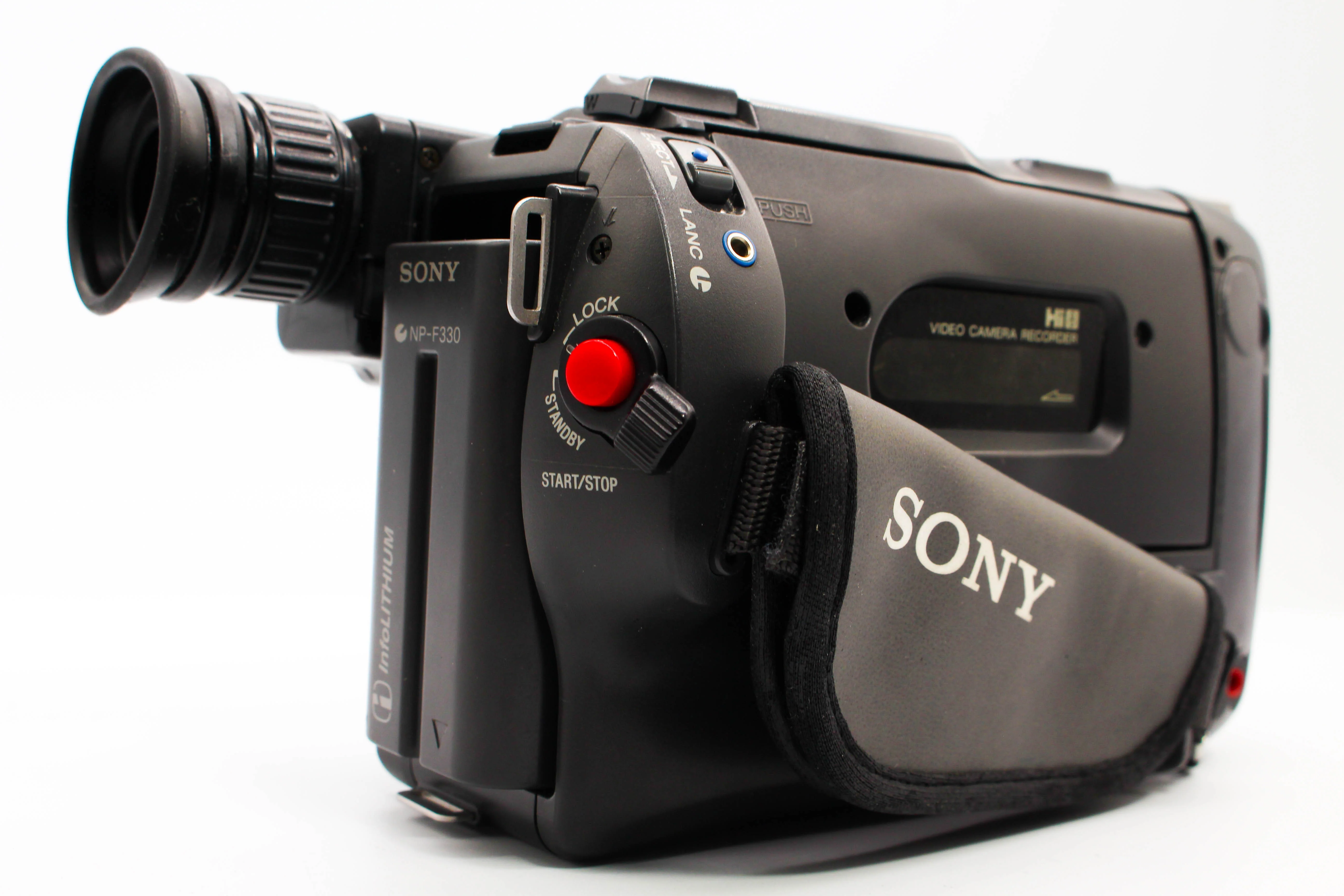 Sony CCD-TR1100E Hi8 Video8 8mm Handycam Camera Analog Video Camcorder - Tested Bundle Excellent - Image 4