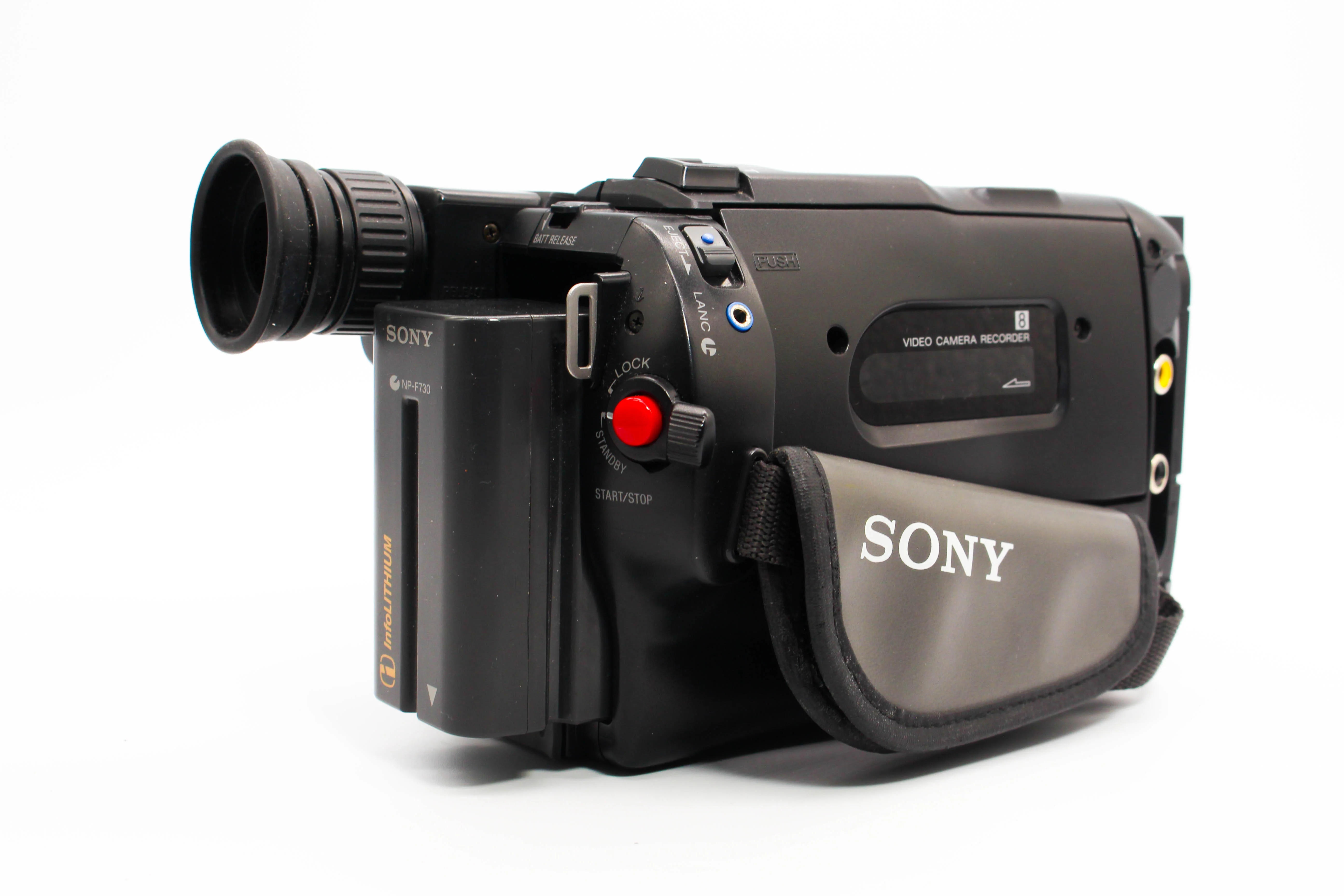 Sony CCD-TR411E Video8 8mm Handycam Camcorder Camera - Tested Bundle Excellent - Image 5