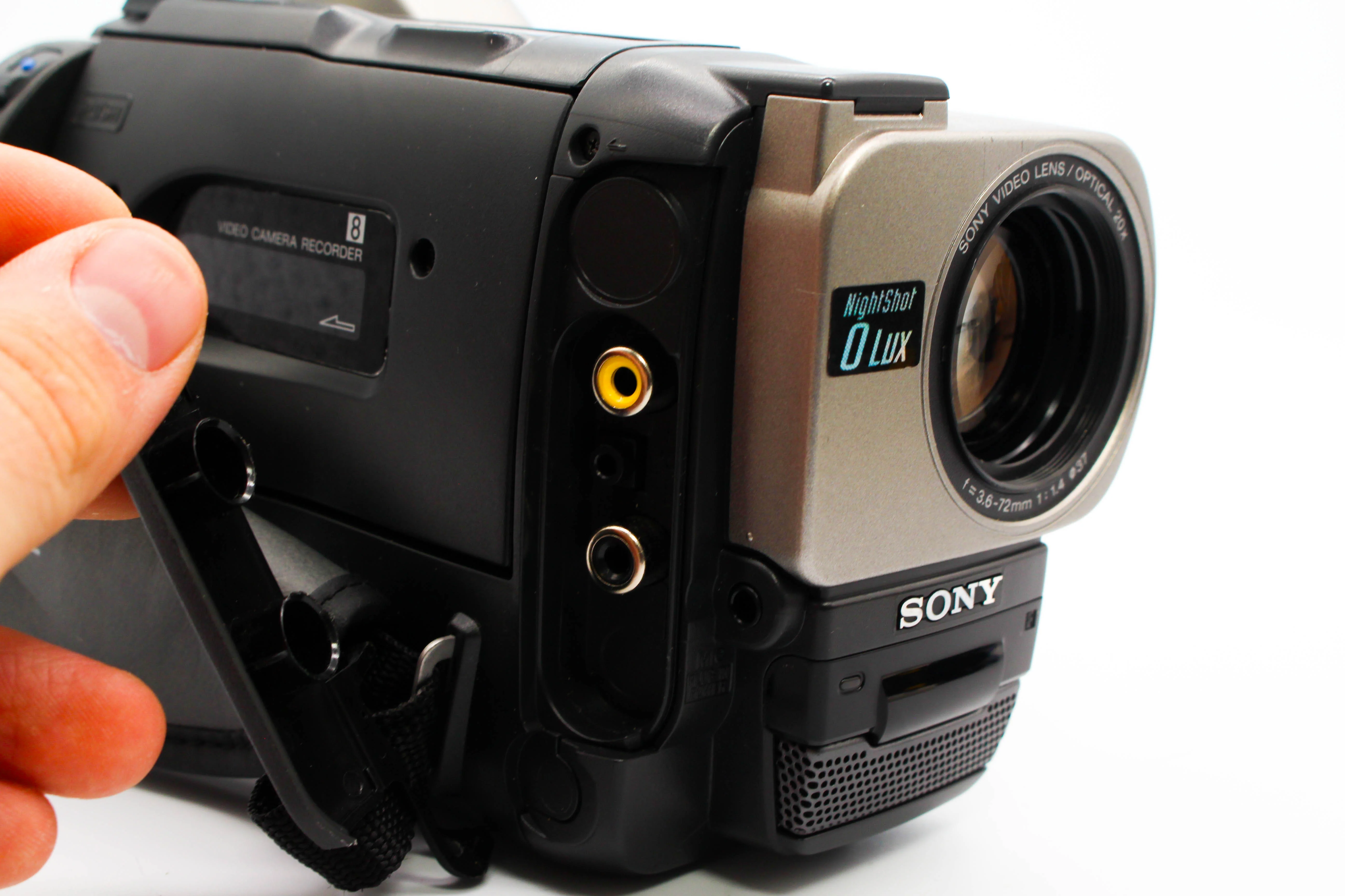 Sony CCD-TR427E Video8 XR 8mm Handycam Video Camcorder Camera - Tested Bundle Excellent - Image 6