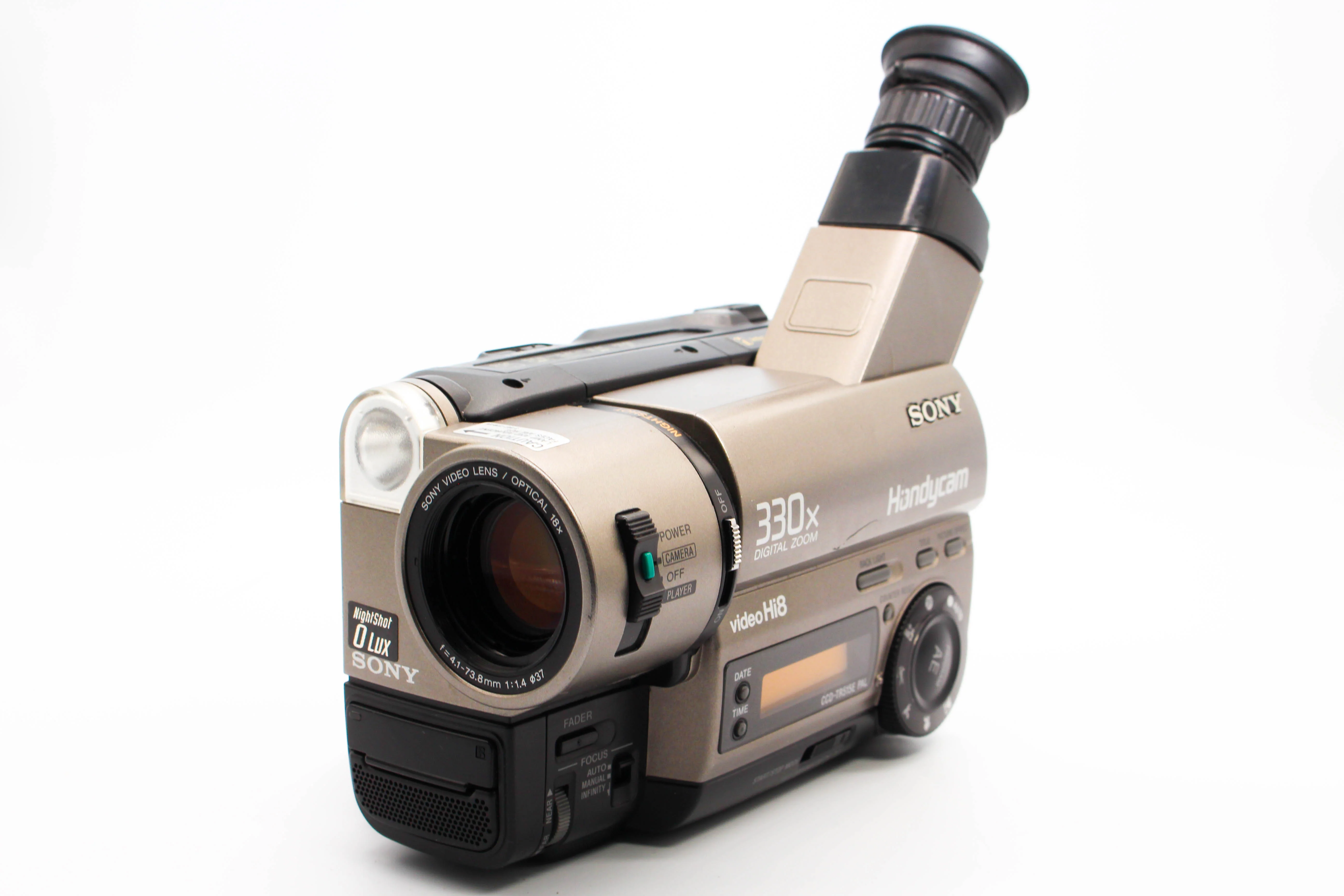 Sony CCD-TR515E Hi8 Video8 8mm Analog Video Handycam Camcorder Camera (Read) - Tested Bundle