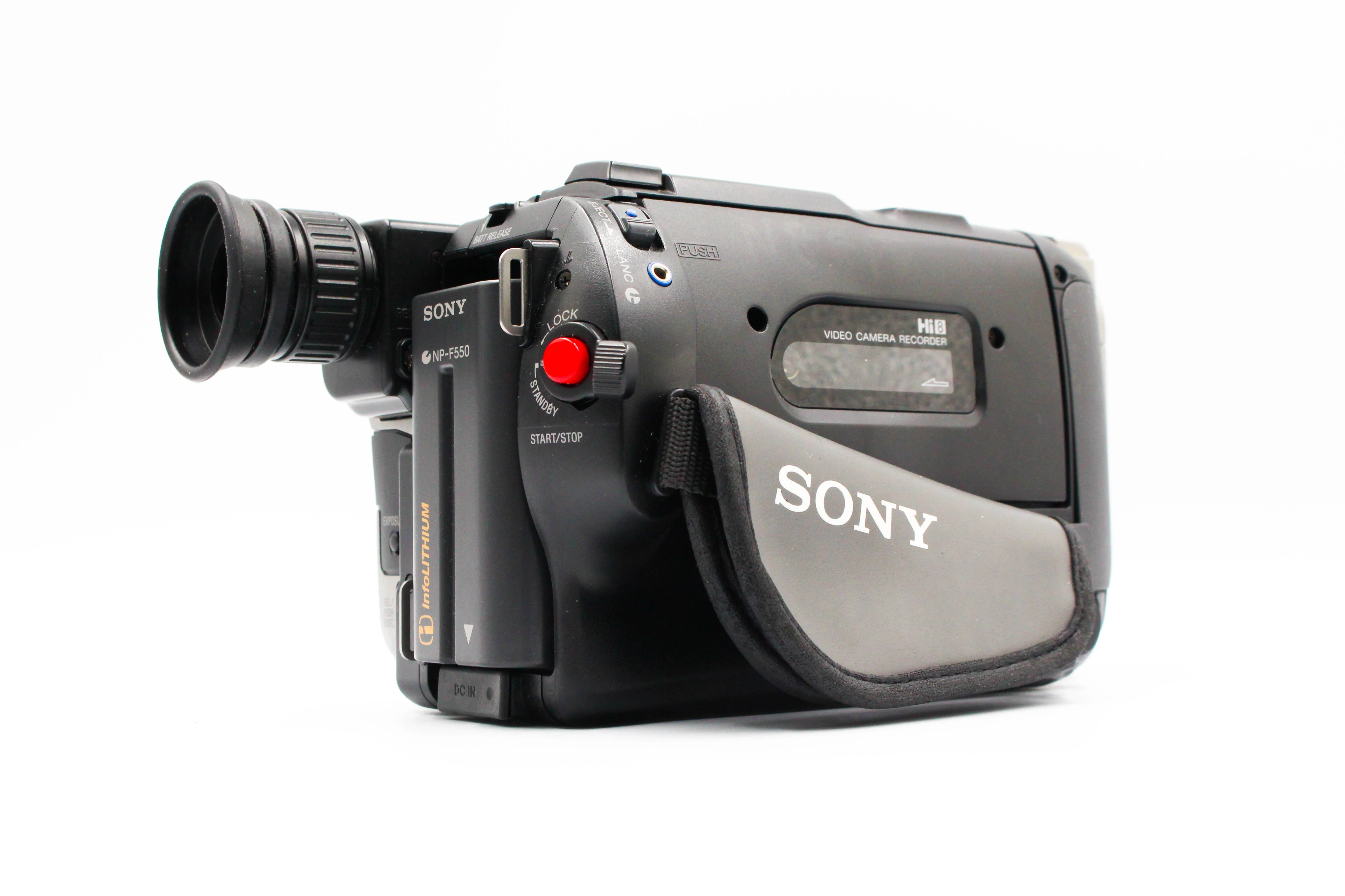 Sony CCD-TR840E Hi8 Video8 Handycam Handycam Video Camcorder Camera - Image 5