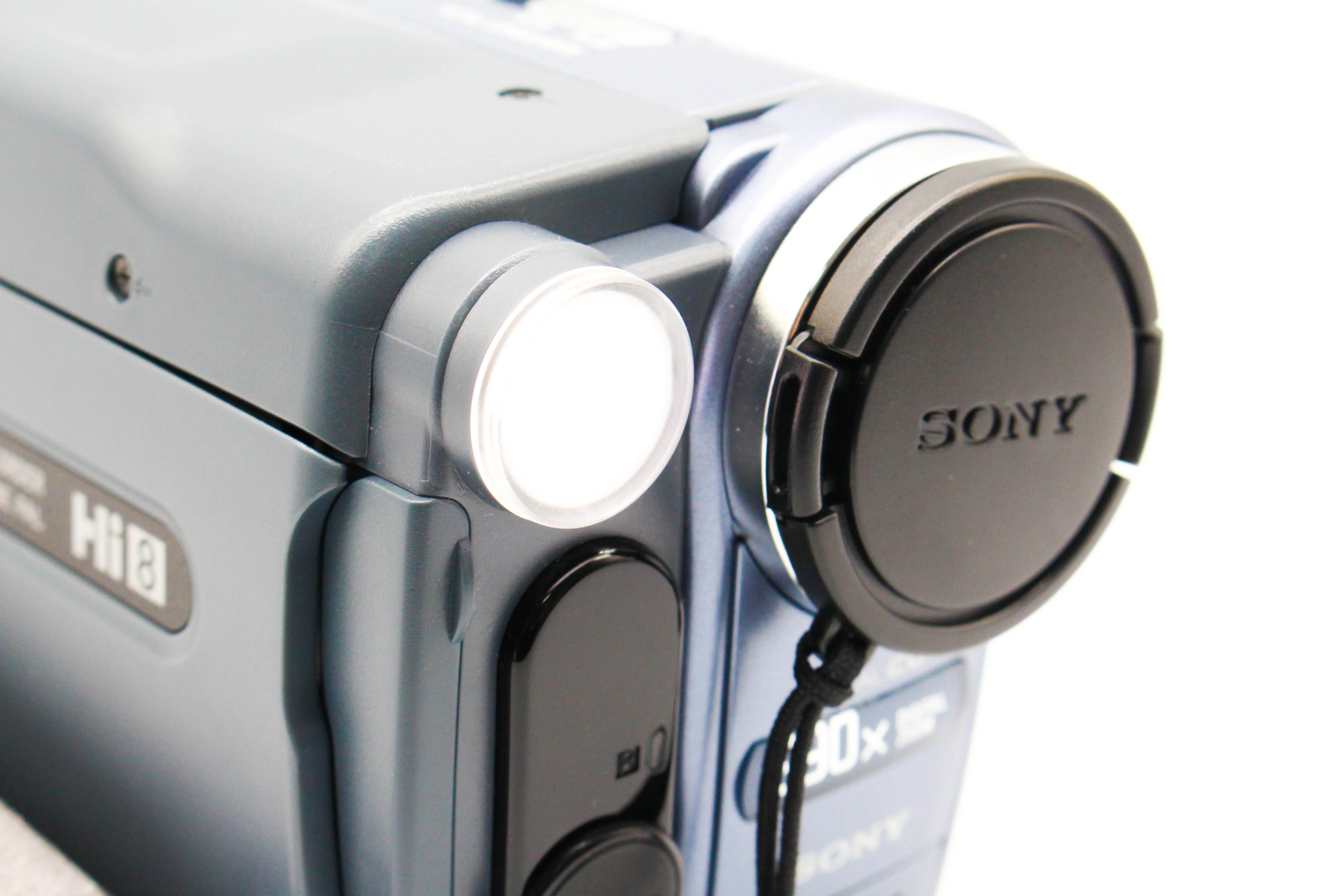 Sony CCD-TRV228E Video8 Hi8 Analog Video Handycam Camera Camcorder - Tested Bundle - Image 13