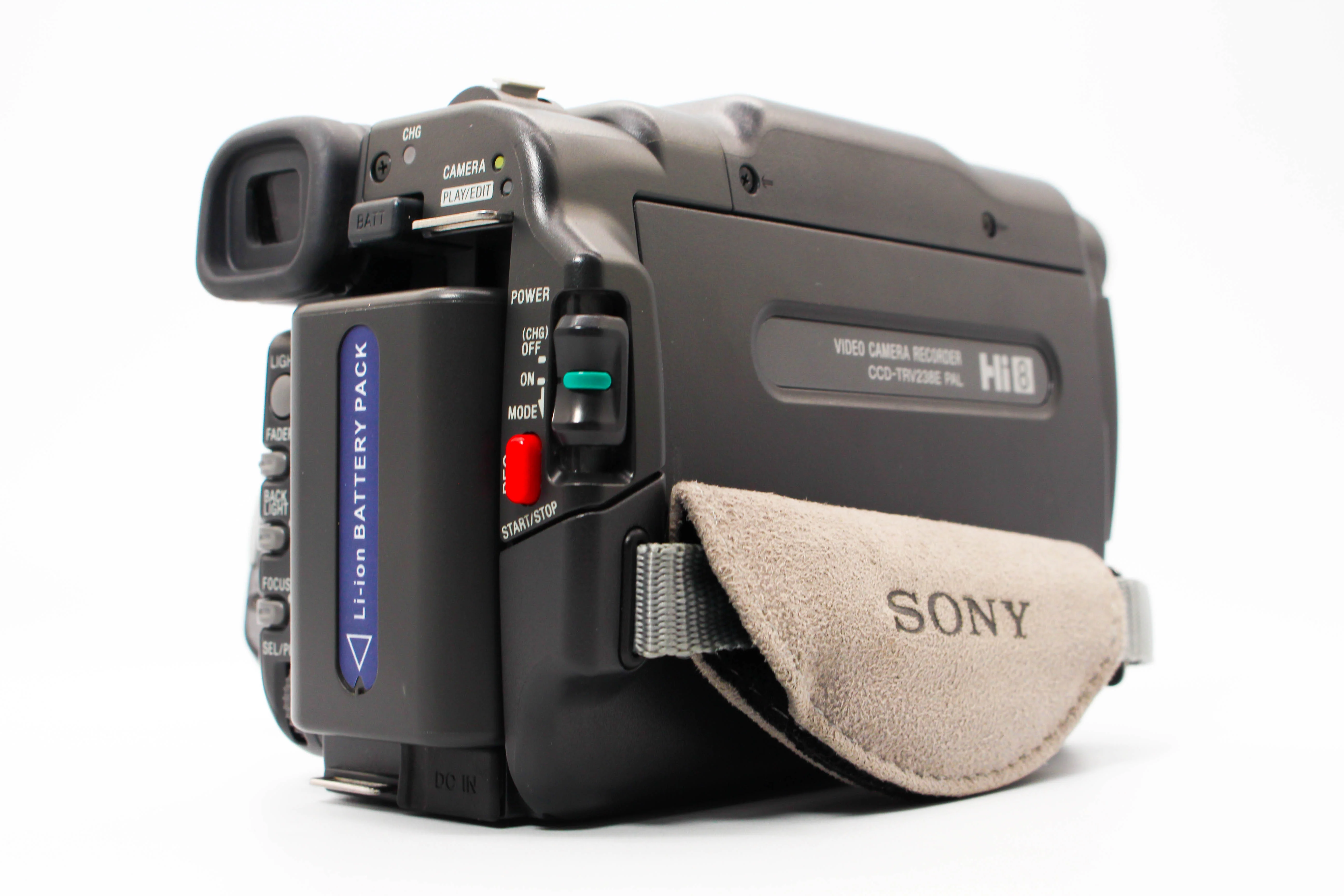 Sony CCD-TRV238E Hi8 Video8 Handycam Tape Digital Video Camcorder - Tested Bundle Excellent - Image 4