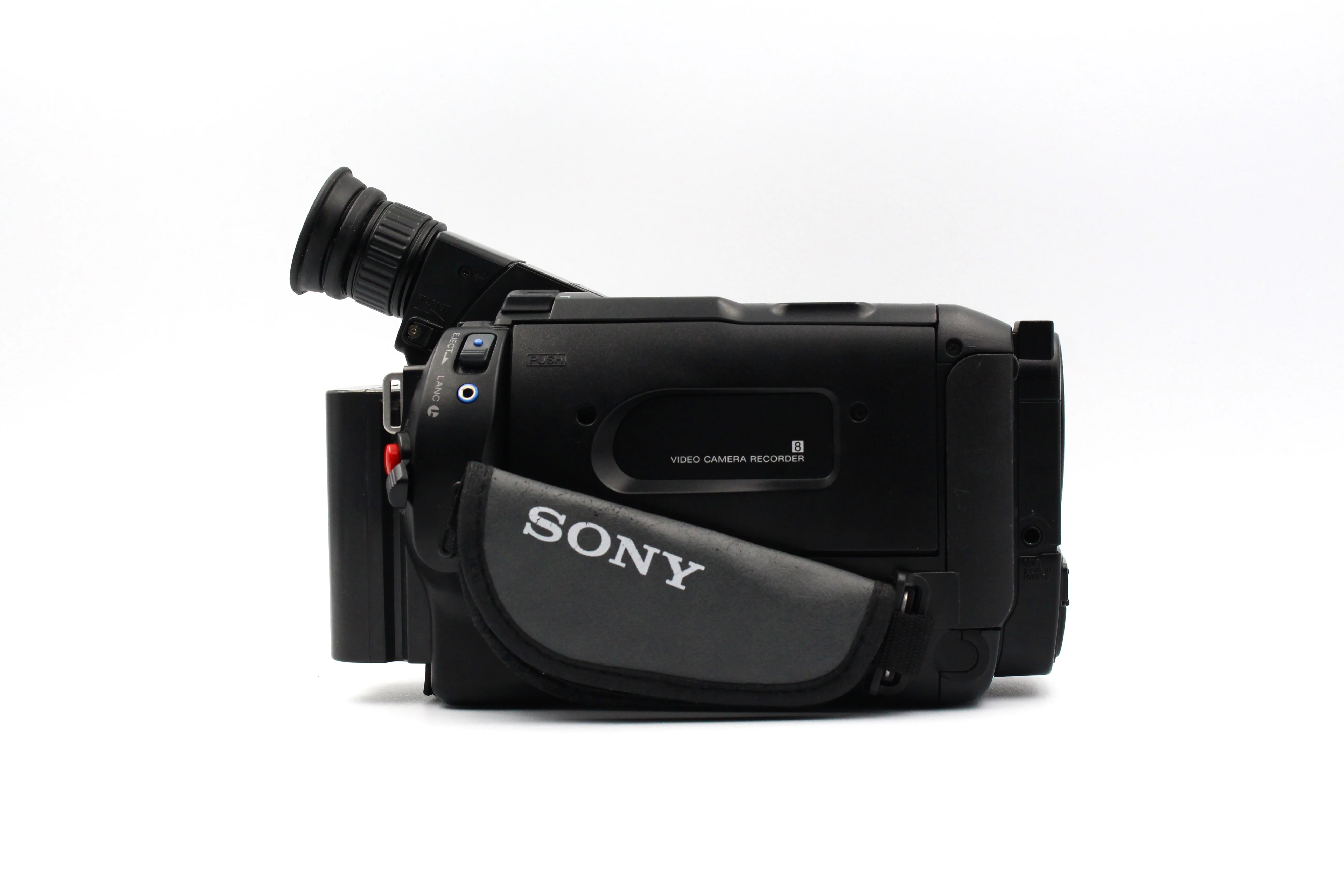 Sony CCD-TR425E Video8 XR Analog Tape Video Camcorder Camera - Image 5