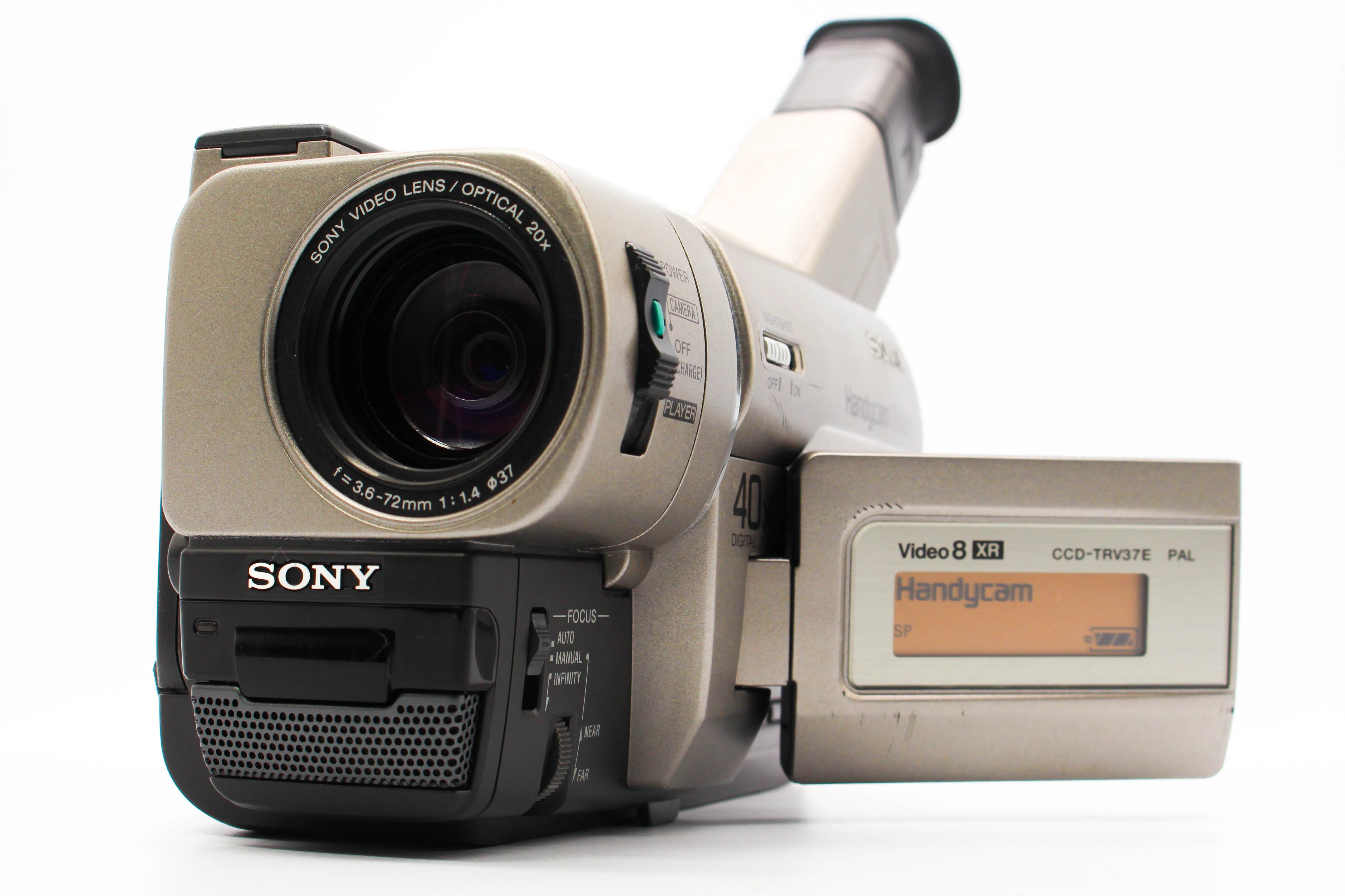 Sony CCD-TRV37E Hi8 Video8 8mm Handycam Camcorder Camera - Tested Bundle Excellent