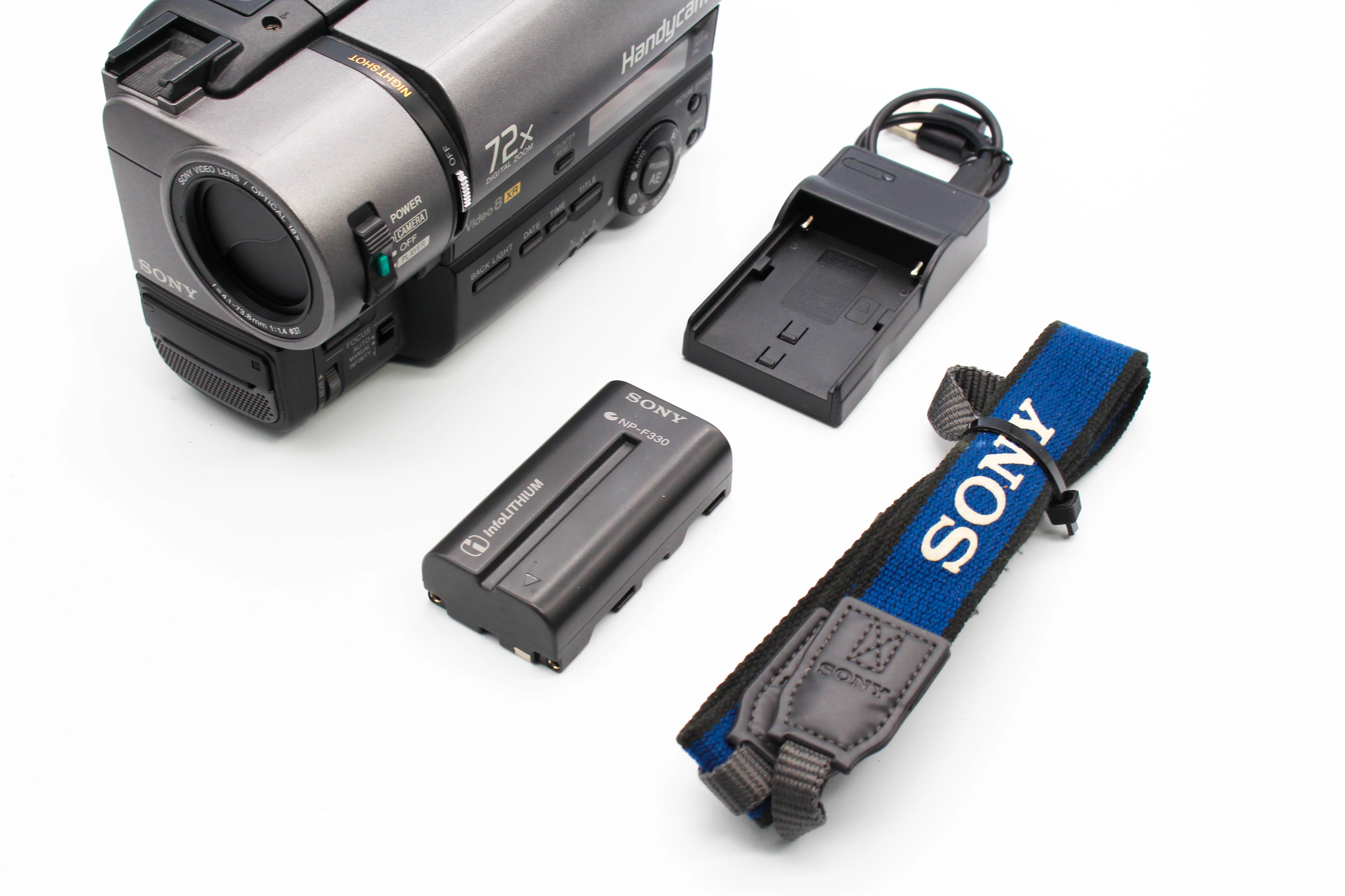 Sony CCD-TRV511E Video8 8mm Handycam Video Camcorder Camera - Tested Bundle Excellent - Image 2