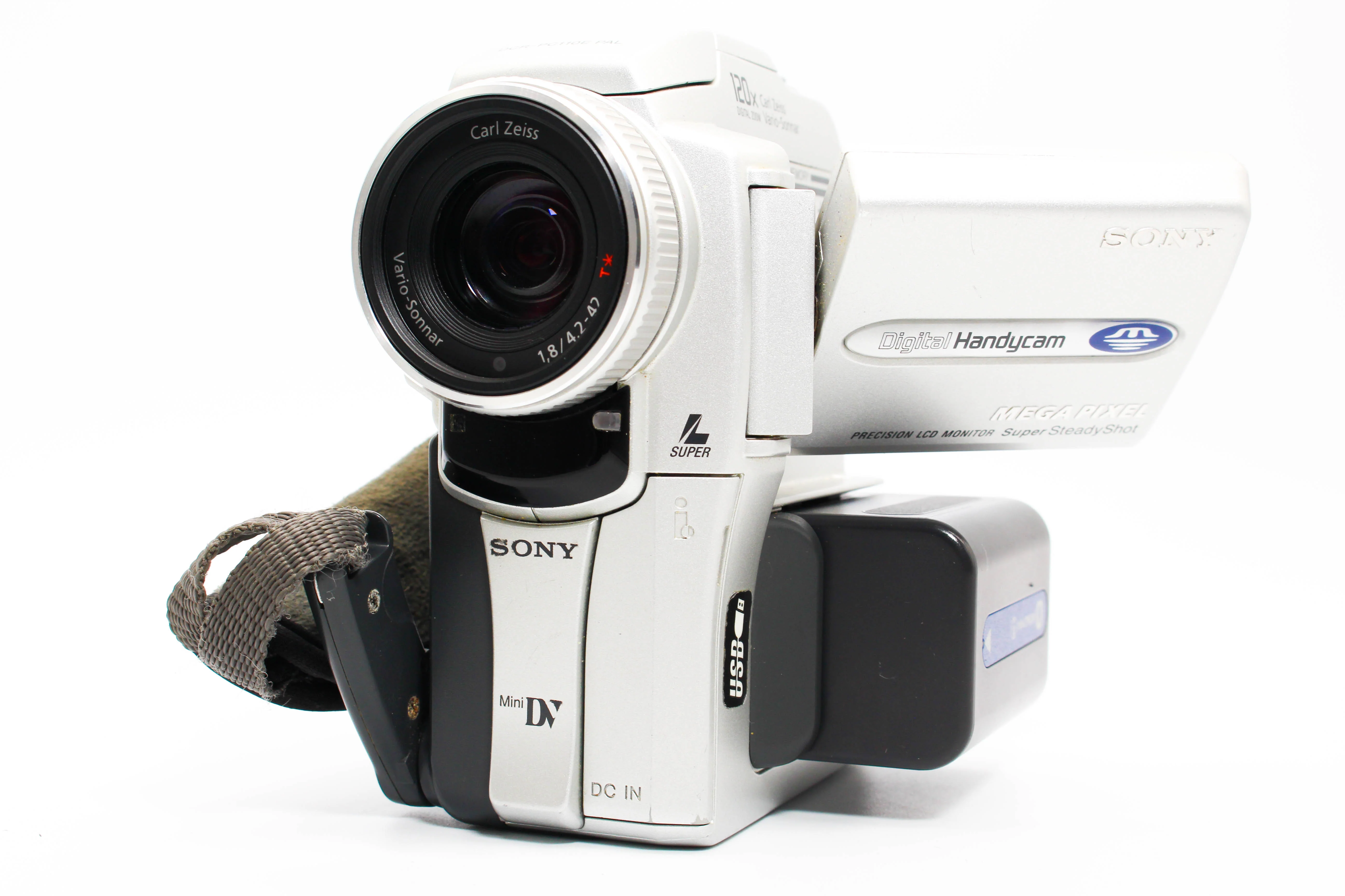 Sony DCR-PC110E MiniDV Digital Video Handycam Camcorder - Tested Bundle Excellent