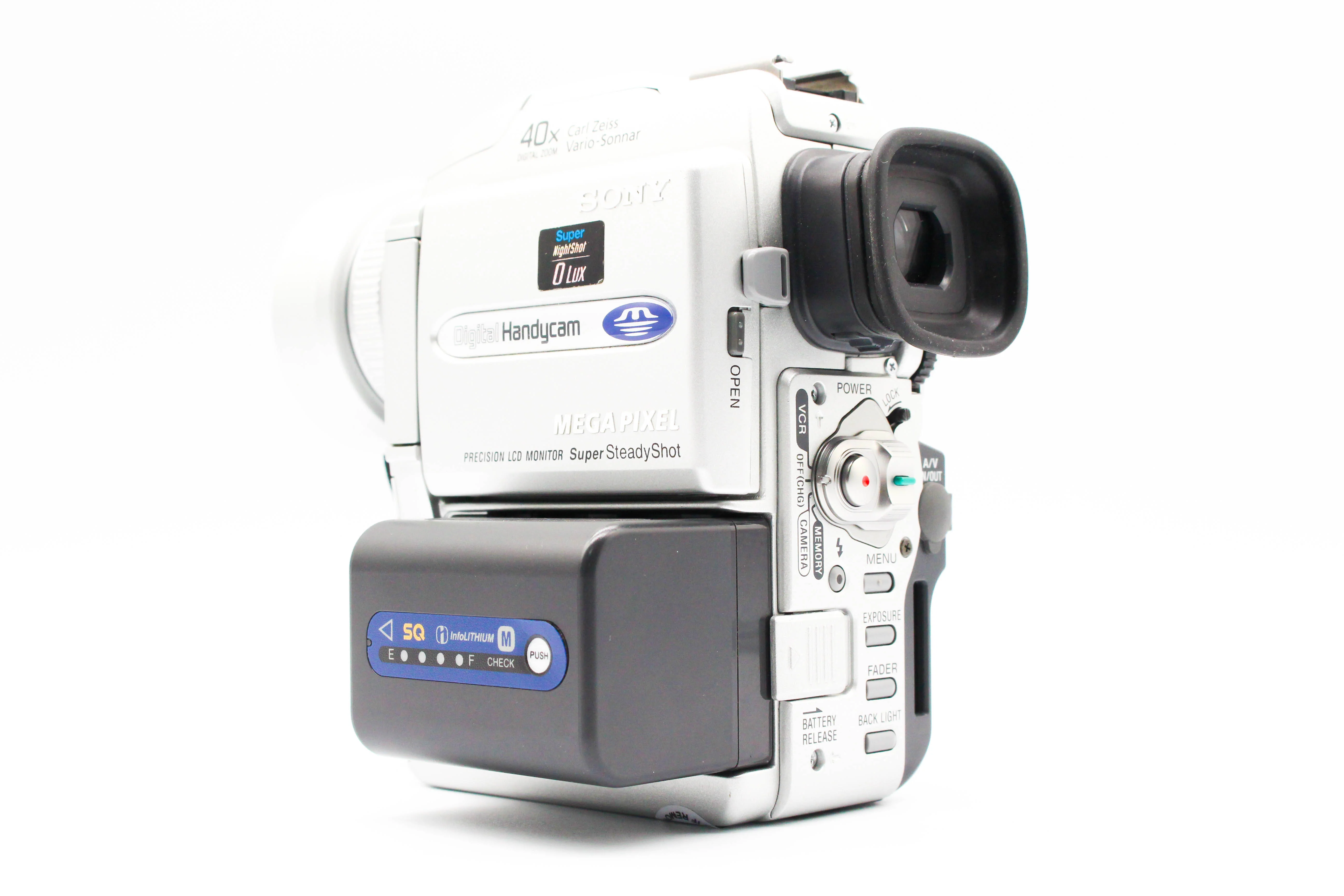 Sony DCR-PC110E MiniDV Handycam Digital Video Camera Camcorder - Image 5