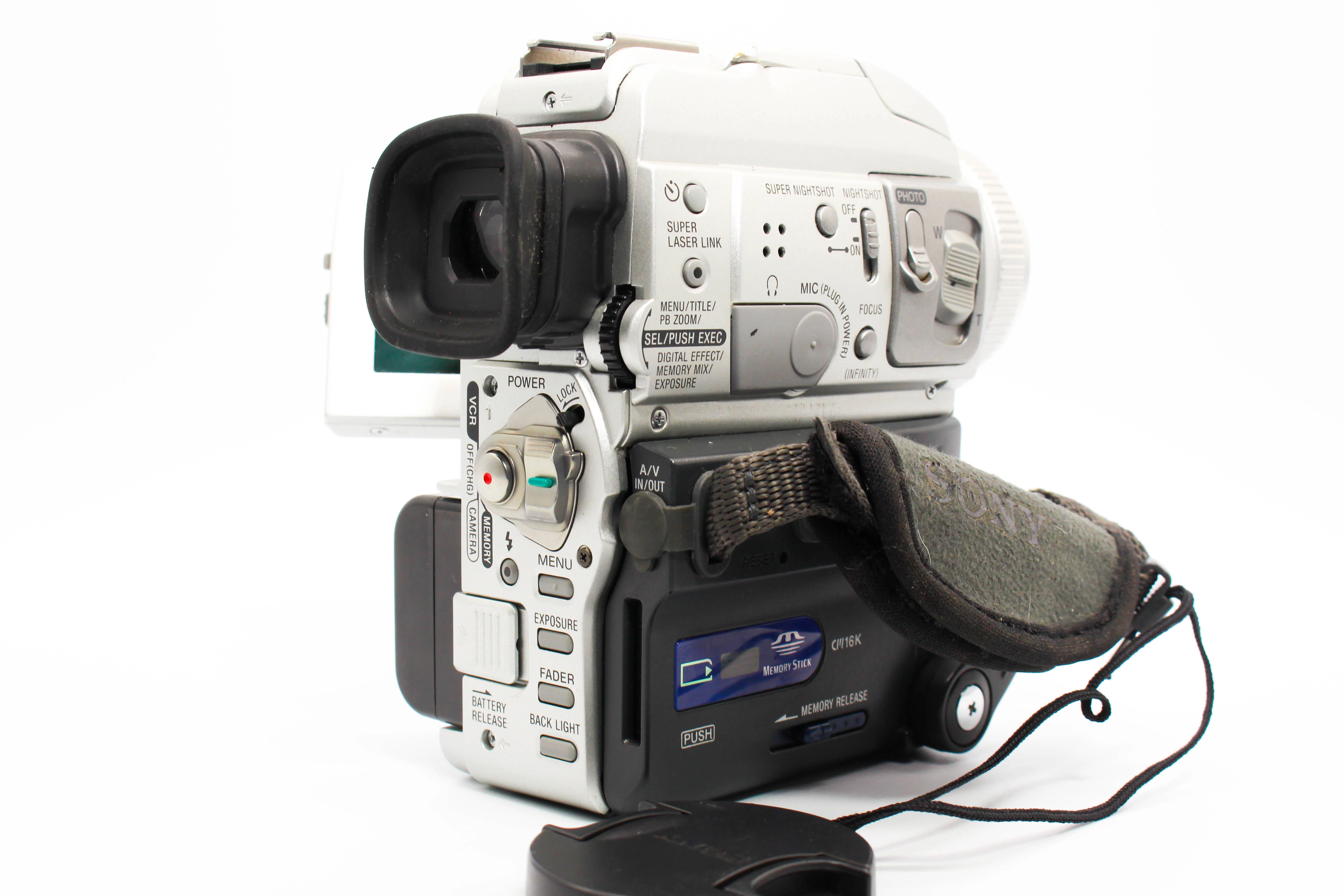 Sony DCR-PC110E MiniDV Video Handycam Camcorder Camera (Read) - Tested Bundle - Image 5