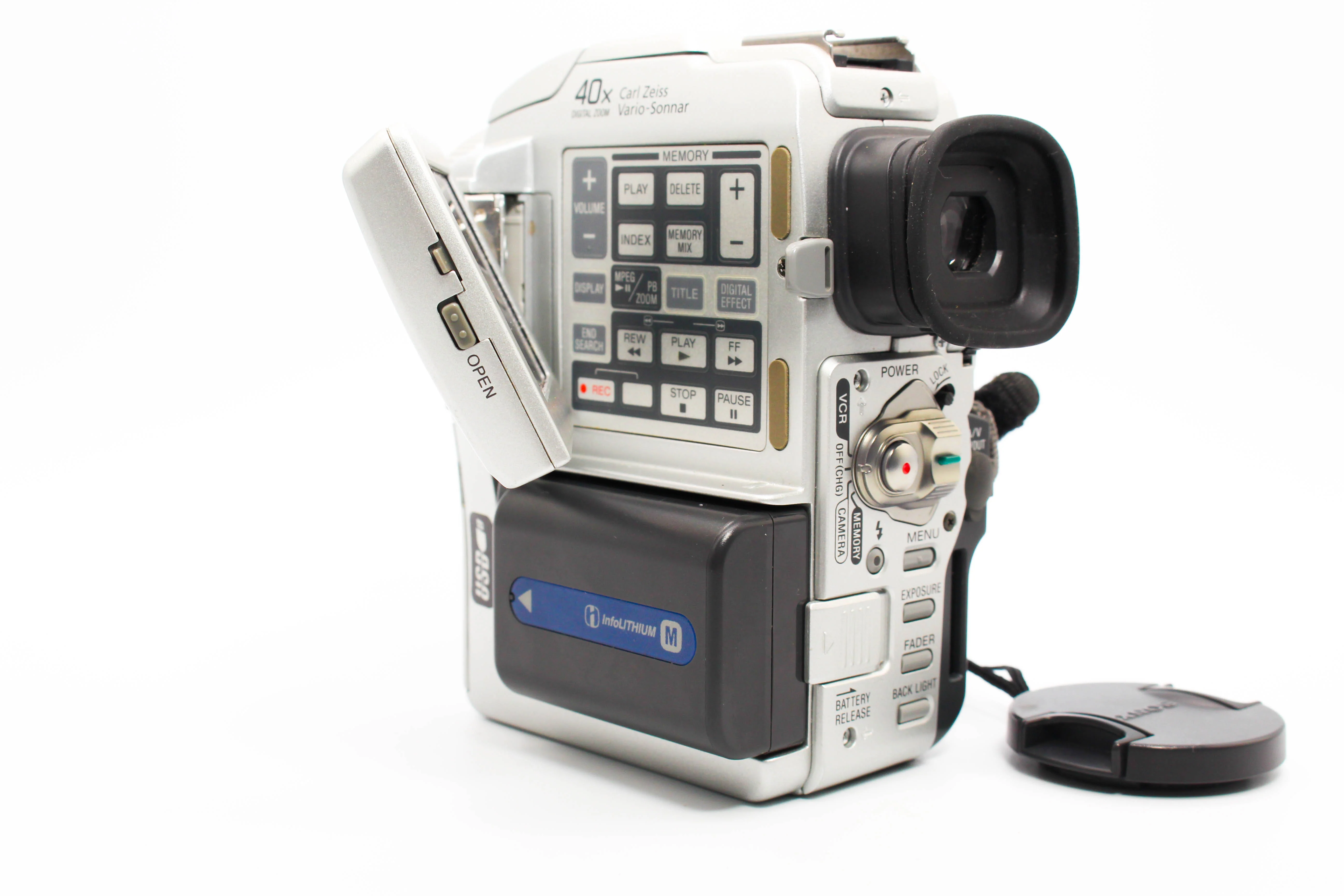 Sony DCR-PC110E MiniDV Video Handycam Camcorder Camera (Read) - Tested Bundle - Image 6