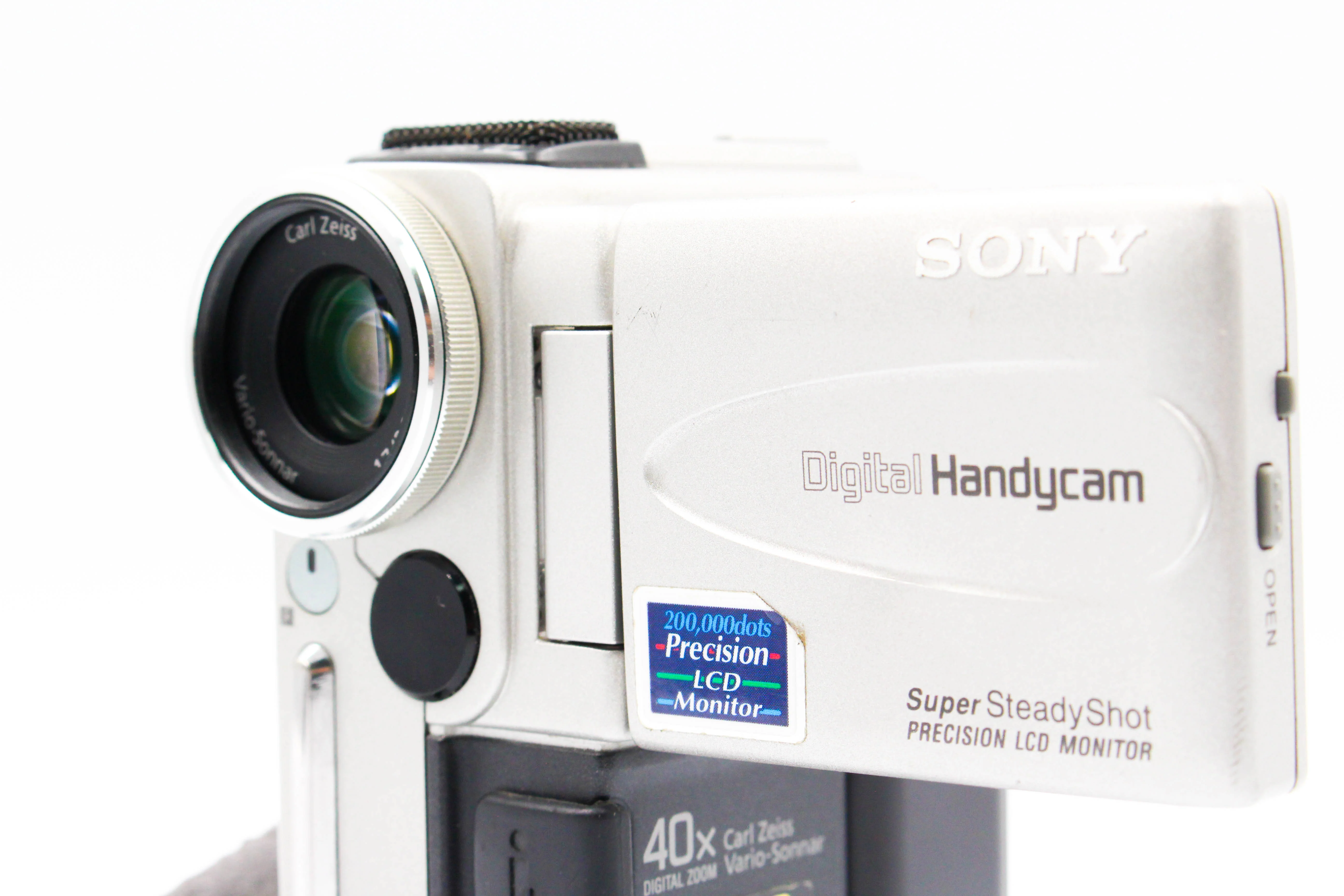 Sony DCR-PC2E MiniDV Handycam Digital Video Camera Camcorder - Tested Bundle - Image 10