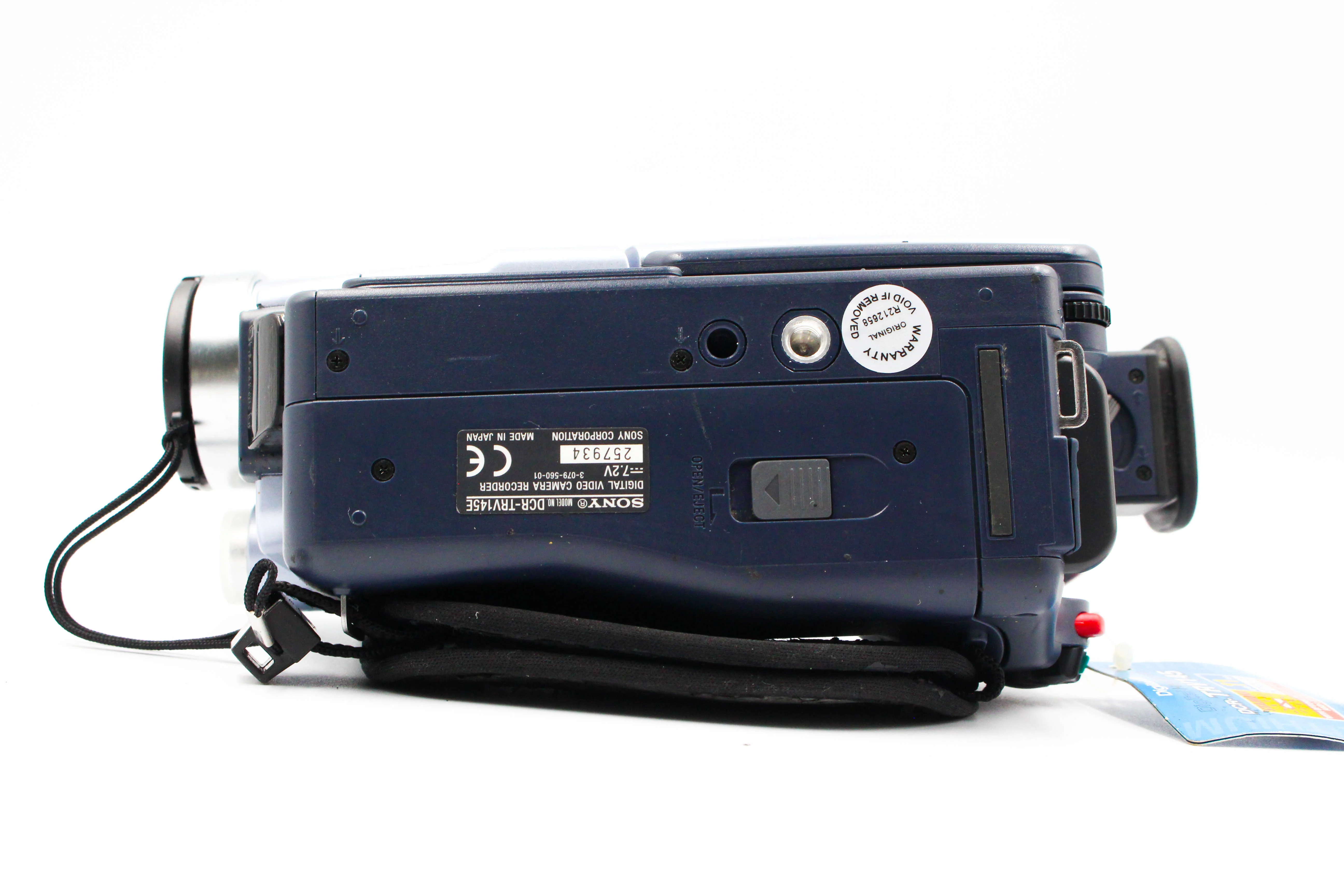 Sony DCR-TRV145E Digital8 Tape Camcorder Digital Video Camera (Tapeless Only) - Image 11