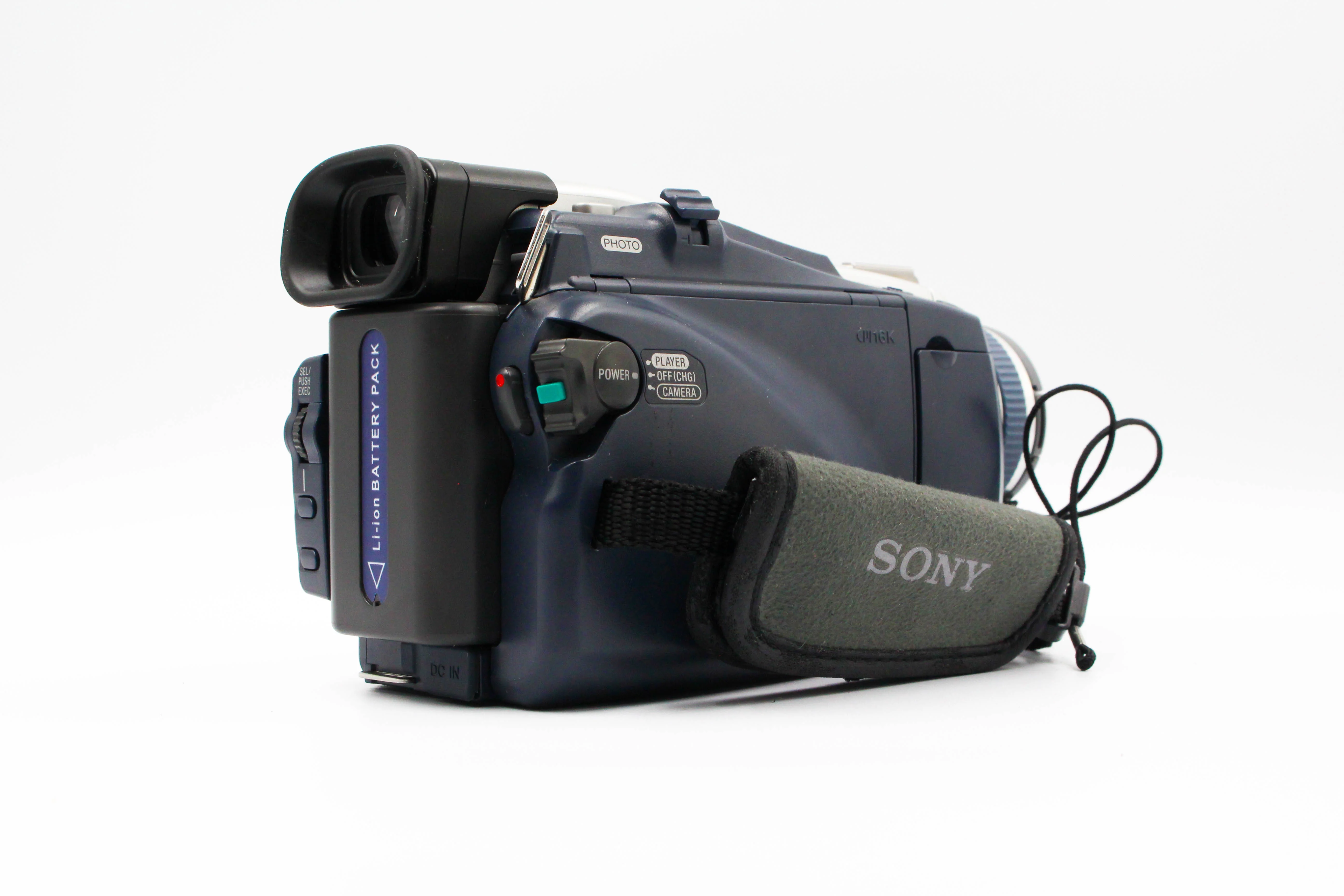 Sony DCR-TRV16E MiniDV Handycam Digital Video Camera Camcorder - Tested Bundle - Image 5