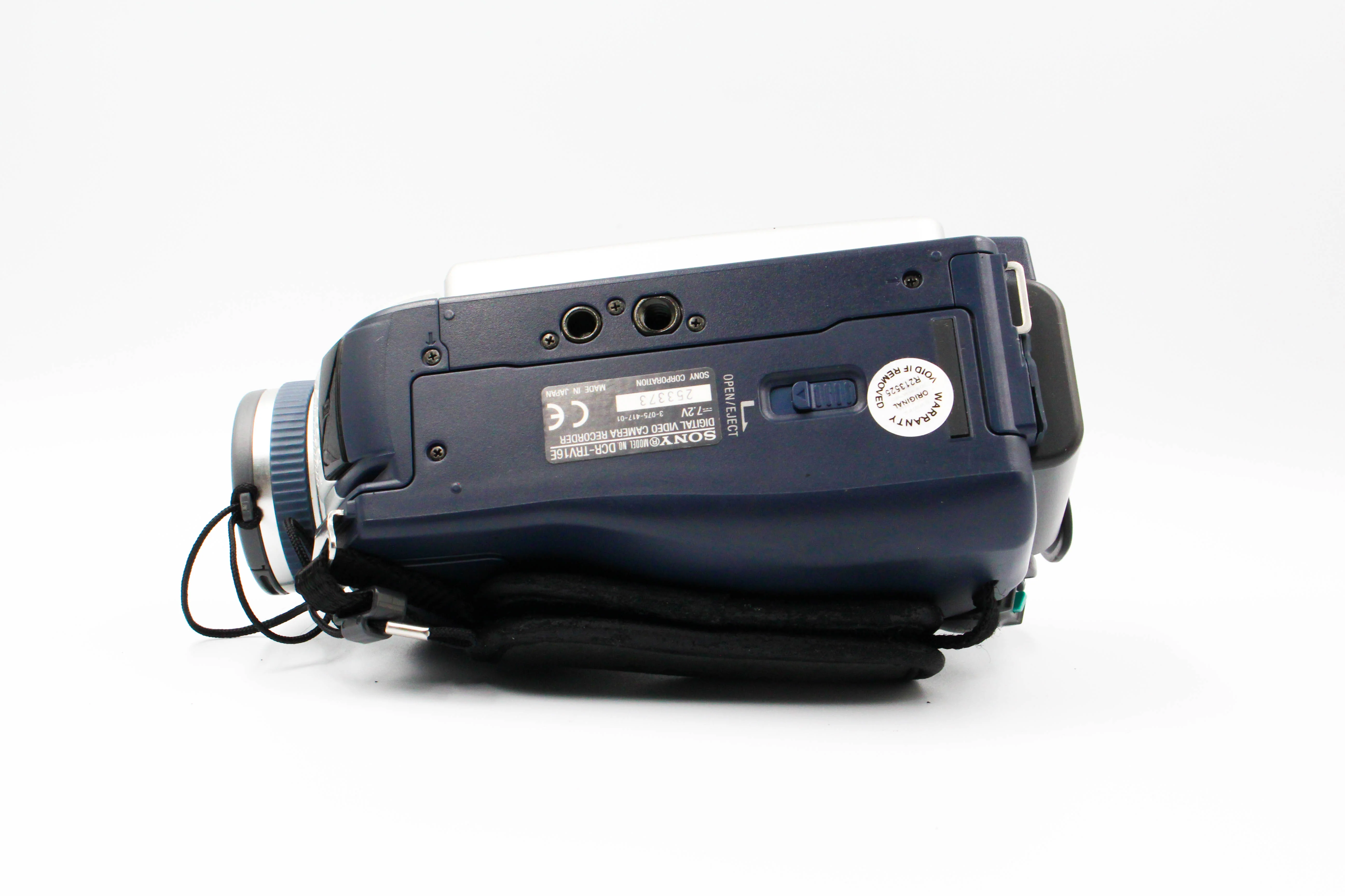 Sony DCR-TRV16E MiniDV Handycam Digital Video Camera Camcorder - Tested Bundle - Image 7