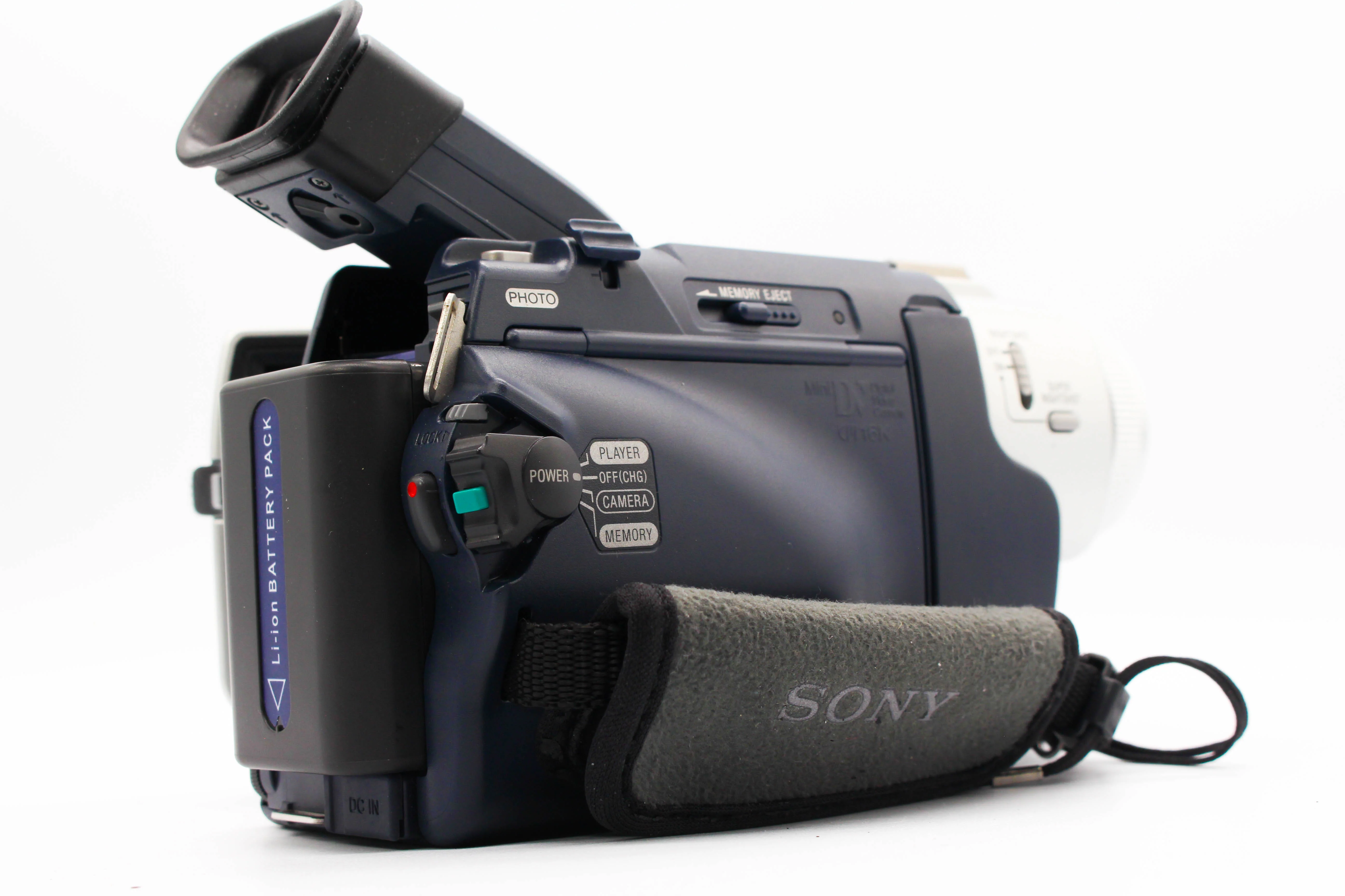 Sony DCR-TRV17E MiniDV Handheld Digital Video Camera Camcorder - Tested Bundle Excellent - Image 4