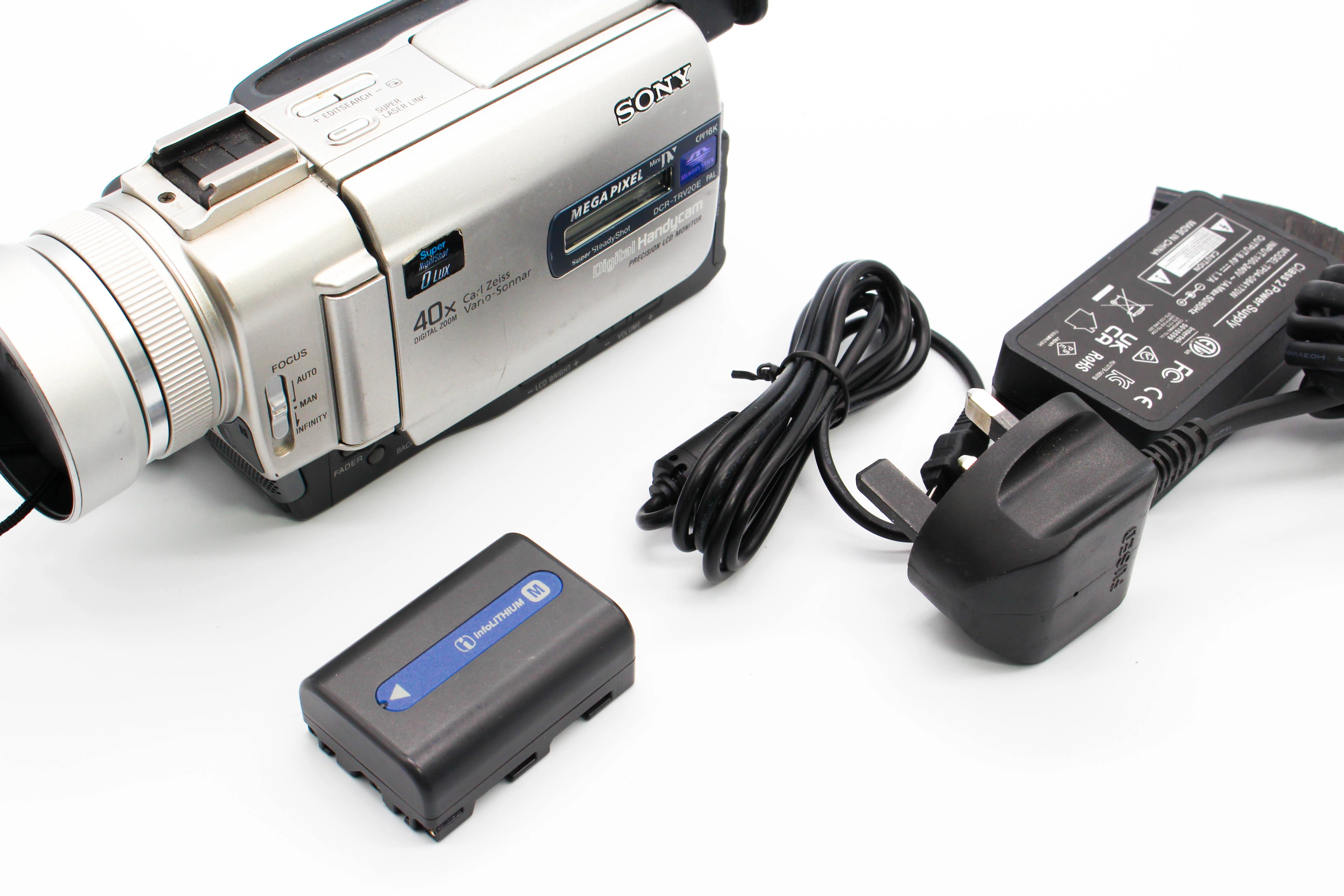 Sony DCR-TRV20E MiniDV Digital Video Handycam Camcorder - Tested Bundle Good - Image 2