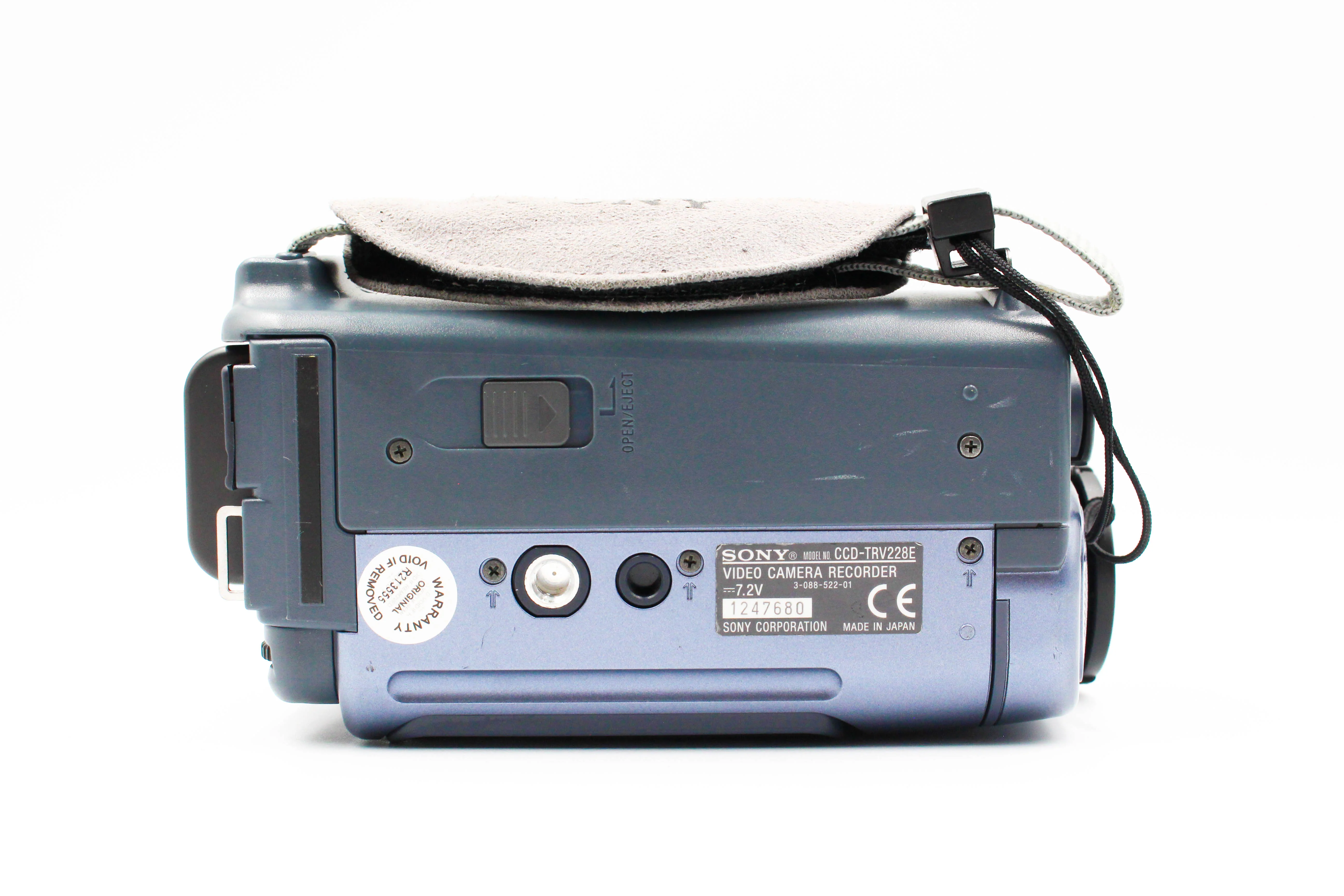 Sony DCR-TRV228E Hi8 8mm Tape Camcorder Digital Video Camera - Tested Bundle Excellent - Image 9
