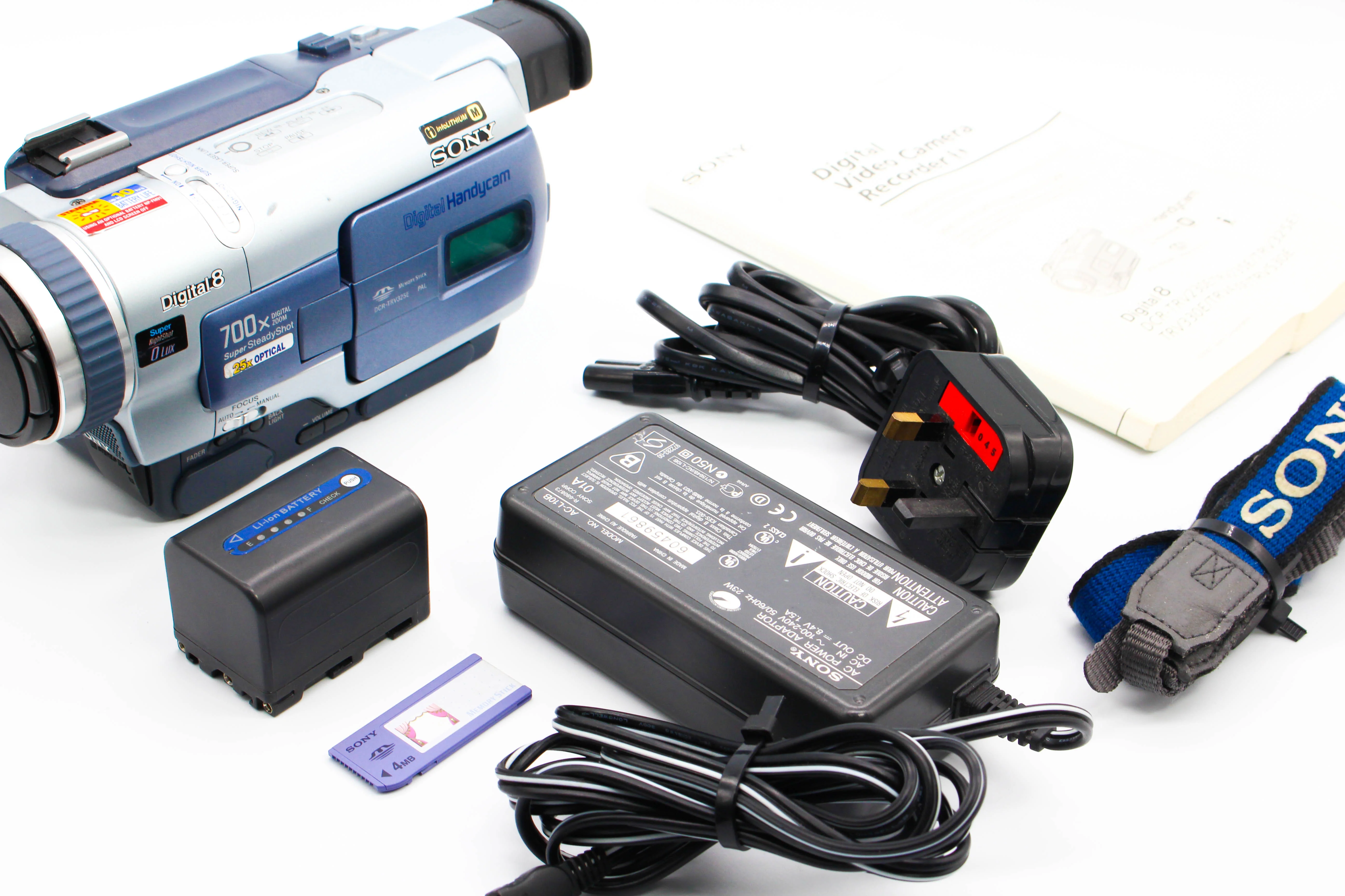 Sony DCR-TRV325E Digital8 Hi8 Video8 8mm Handycam Digital Video Camcorder - Tested Bundle - Image 2