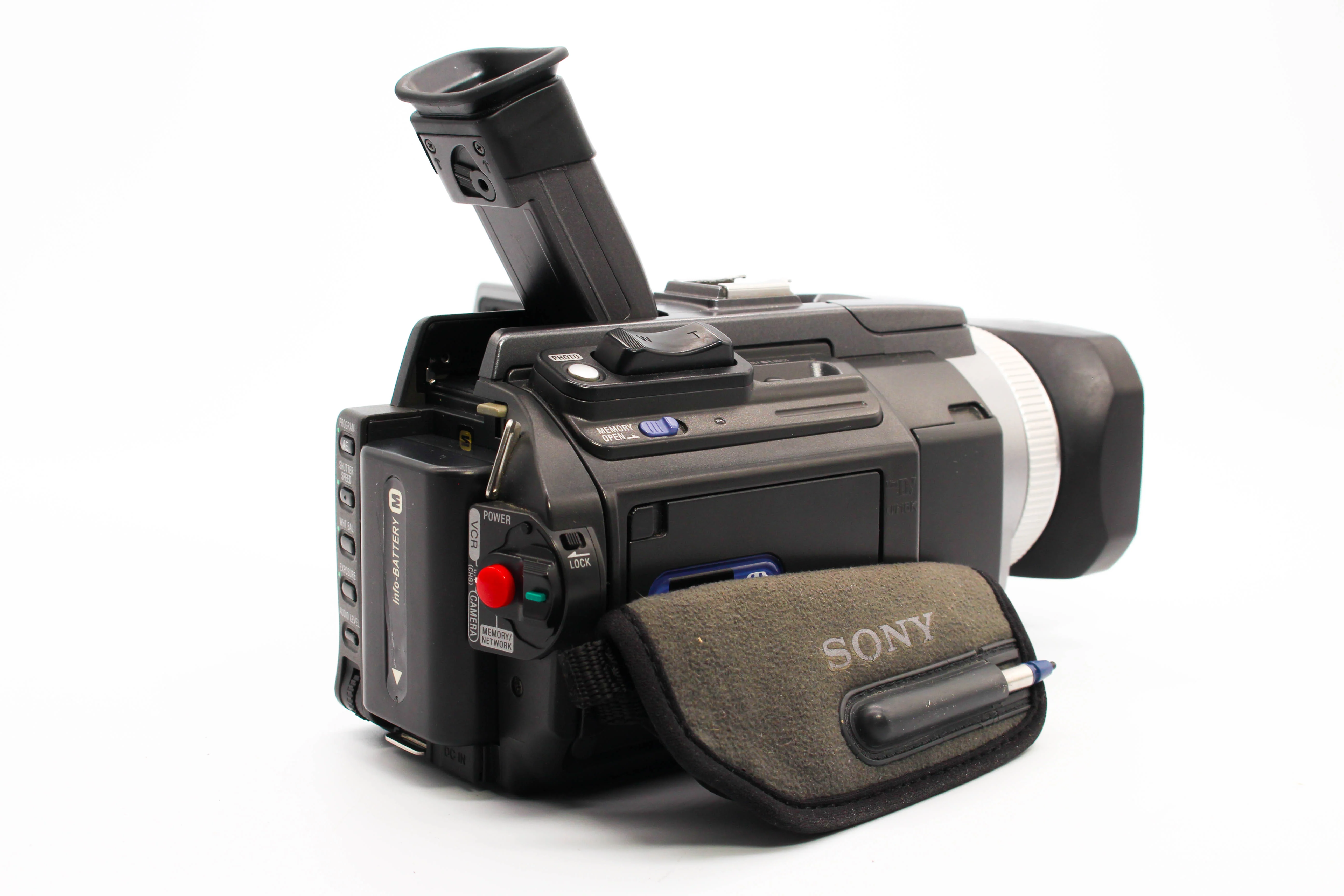 Sony DCR-TRV950E MiniDV Handycam Camcorder Digital Video Camera (Read) - Tested Bundle - Image 5