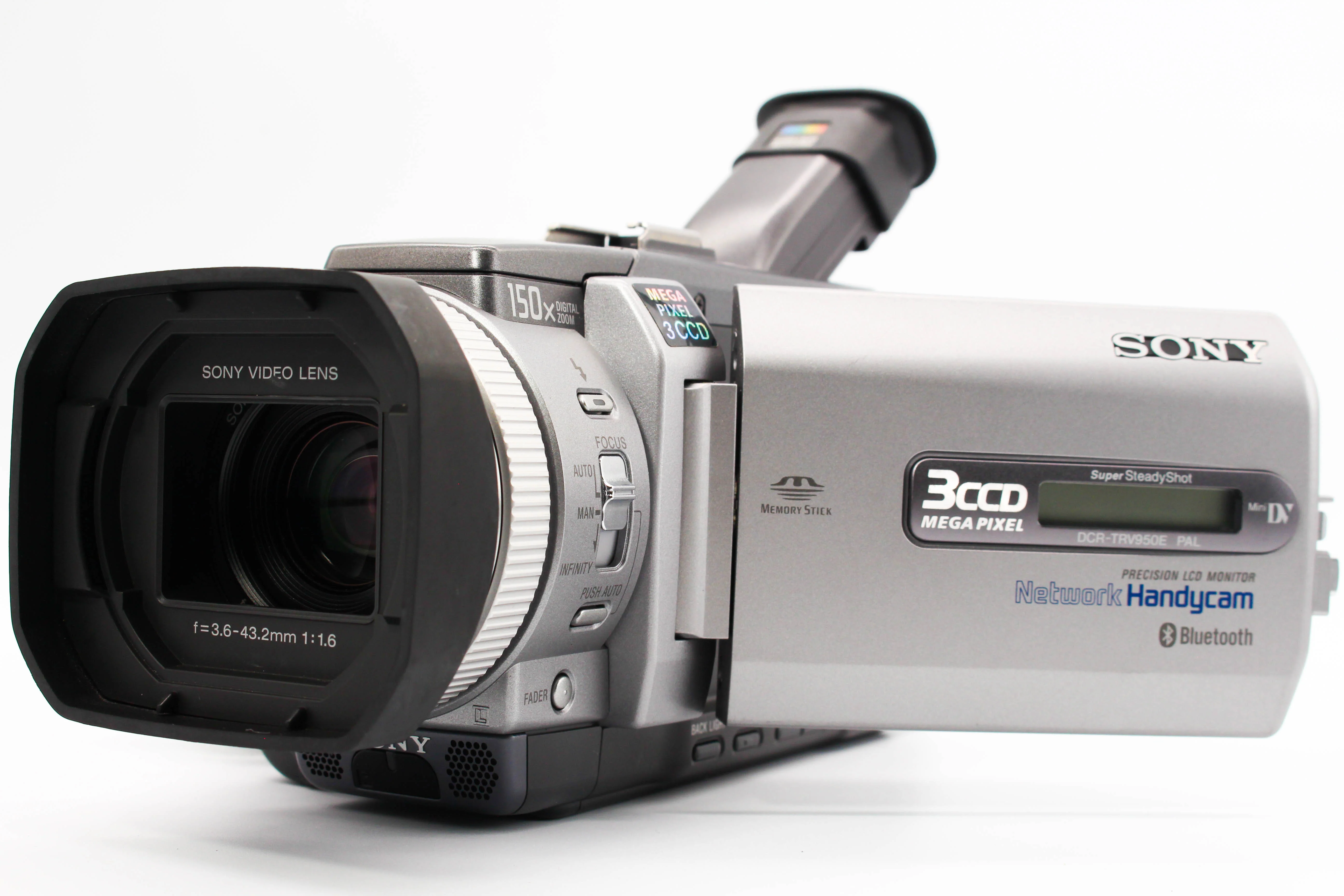 Sony DCR-TRV950E MiniDV Video Handycam Camcorder Camera - Tested Bundle Excellent