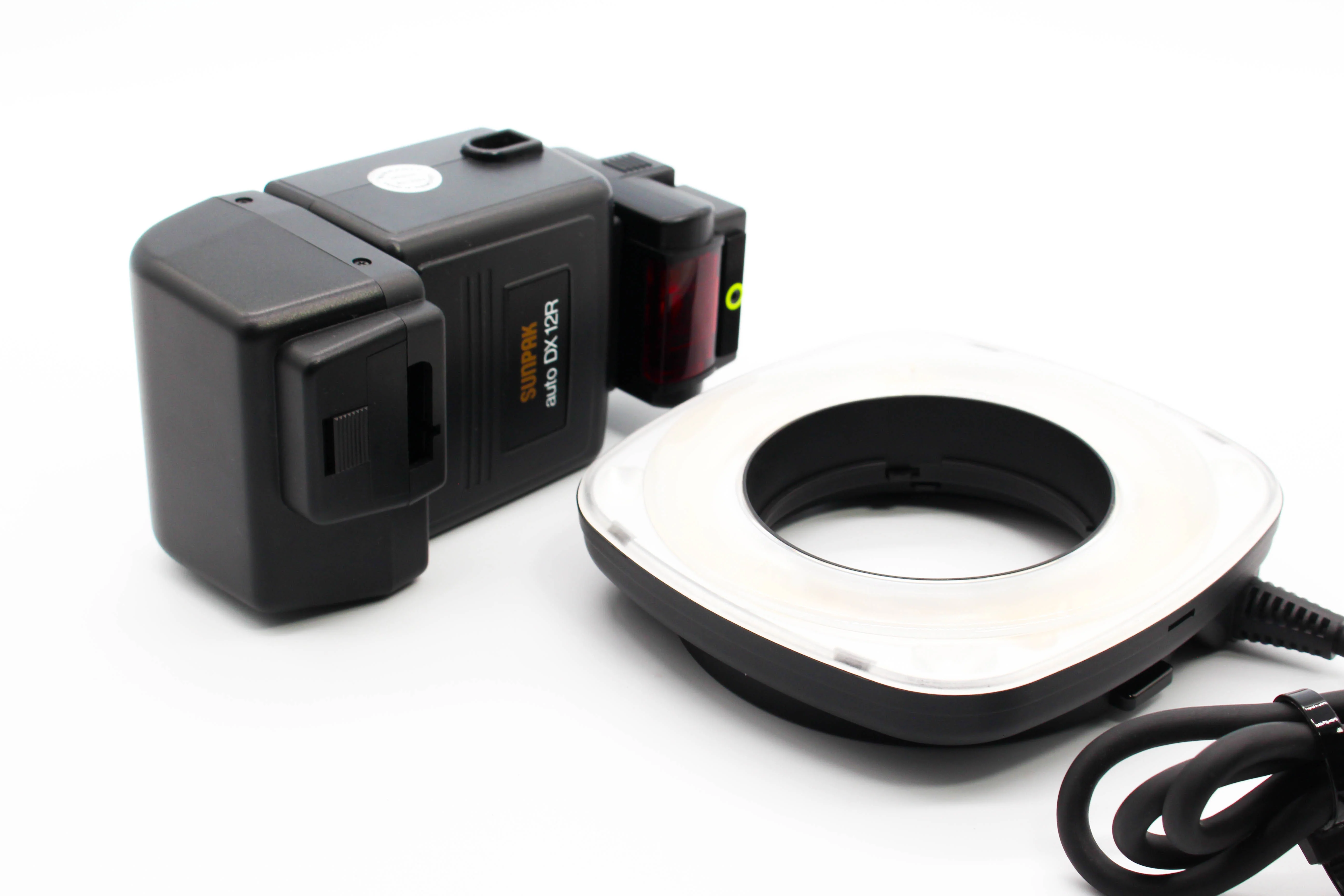 Sunpak Auto DX 12R Electronic Flash and Ring Kit For Vintage Film Photo Cameras - Tested Excellent